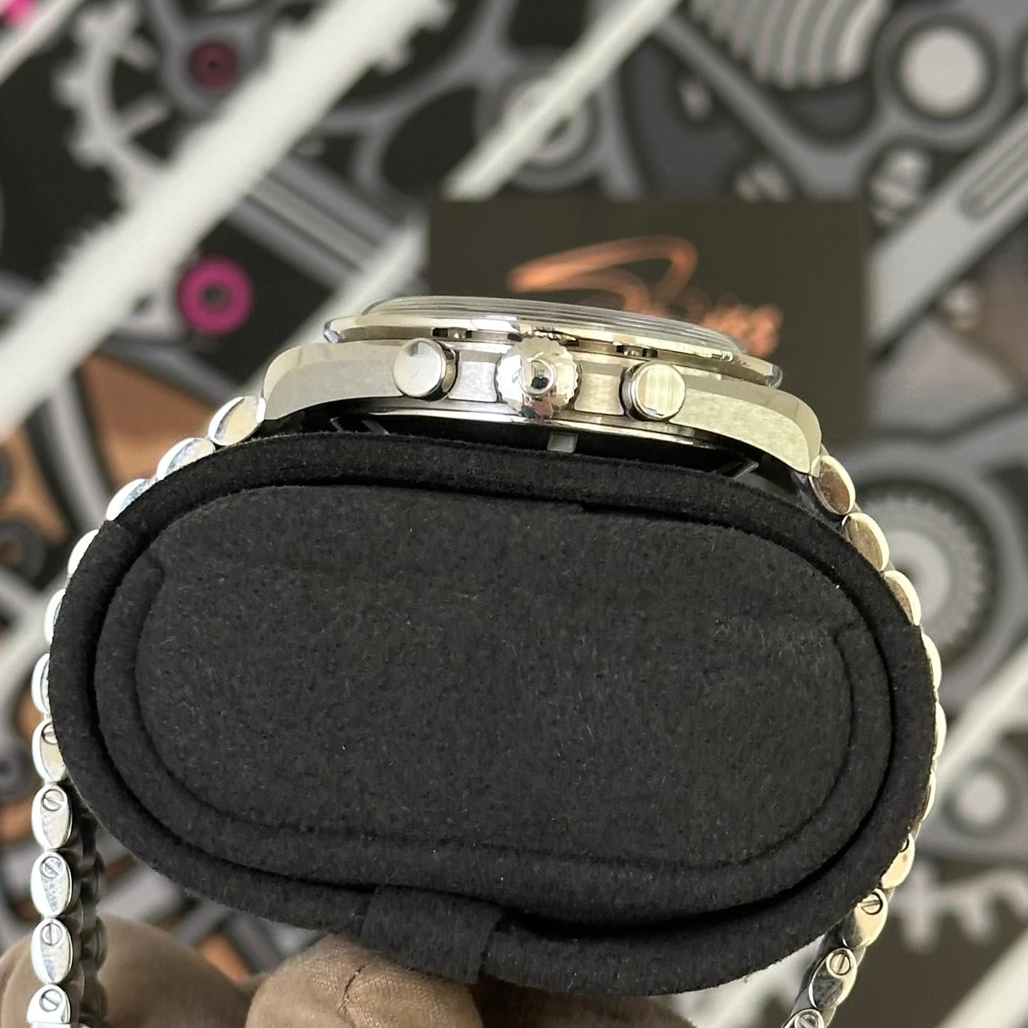 Omega Moonwatch Speedmaster White Dial 310.30.42.50.04.001