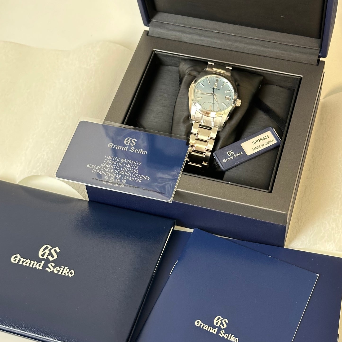 NEW Grand Seiko Heritage Collection 25th Anniversary SBGR325