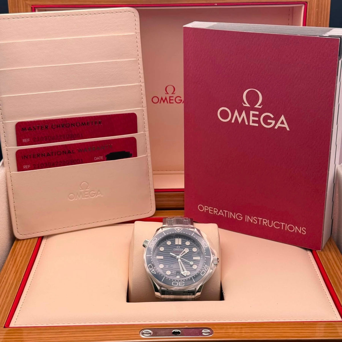 NEW Omega Seamaster Diver 300m Blue 210.30.42.20.03.001