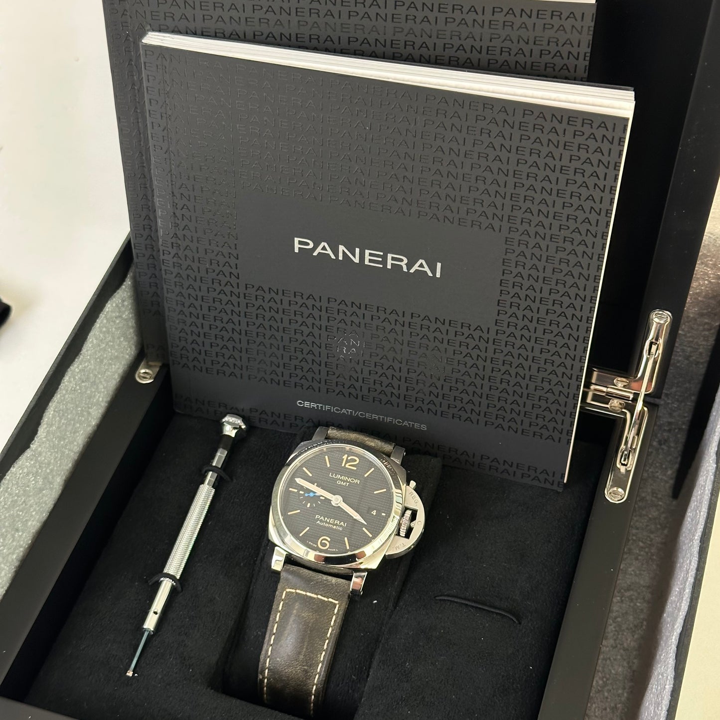 Panerai Luminor 1950 3 Days GMT PAM01535