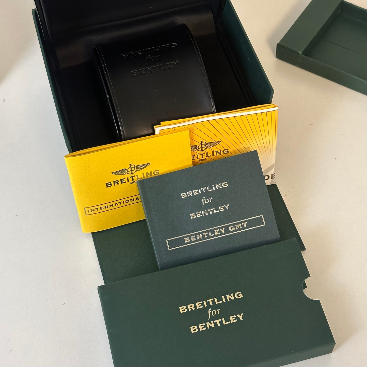 Breitling Bentley GMT M47362
