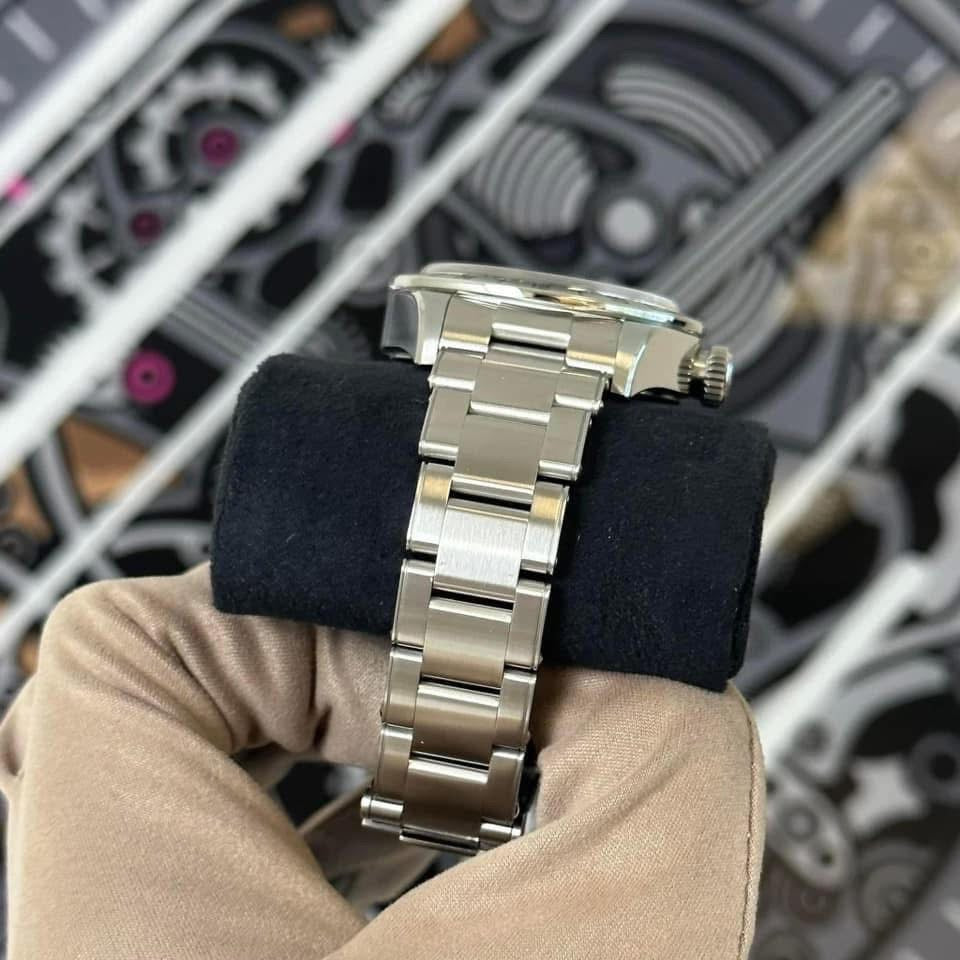 NEW Tudor Black Bay Pro 79470