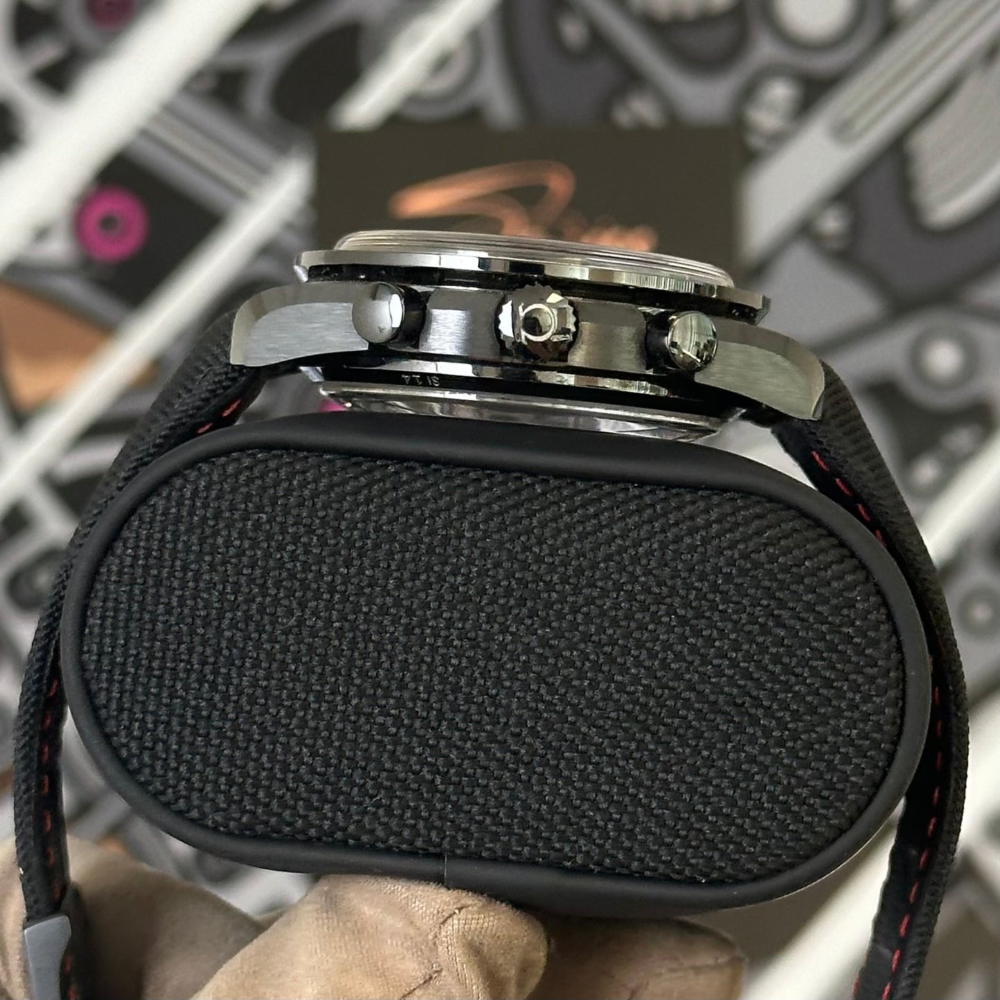 Omega Speedmaster Dark Side of the Moon 311.92.44.51.01.007
