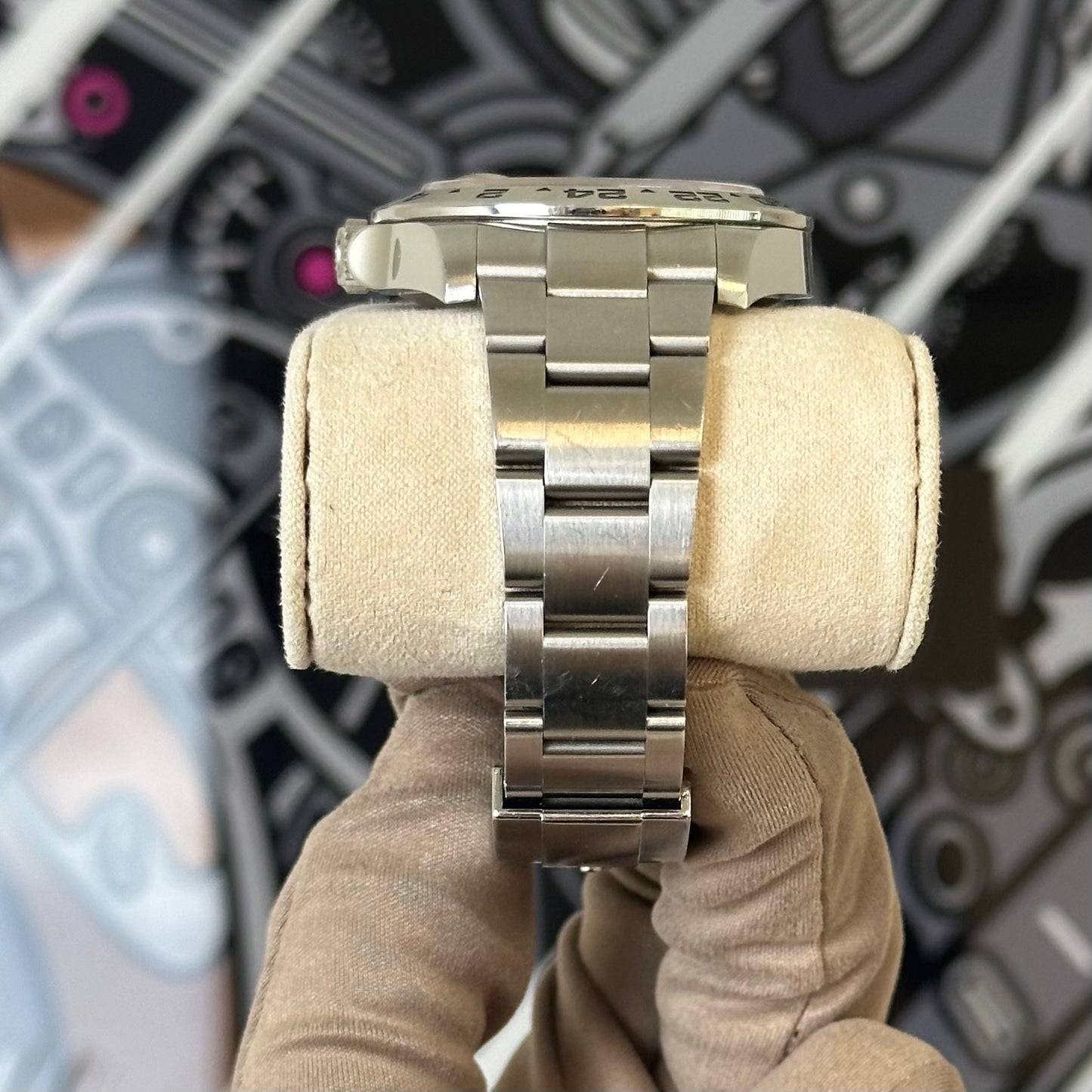 Rolex Explorer Black Dial 216570