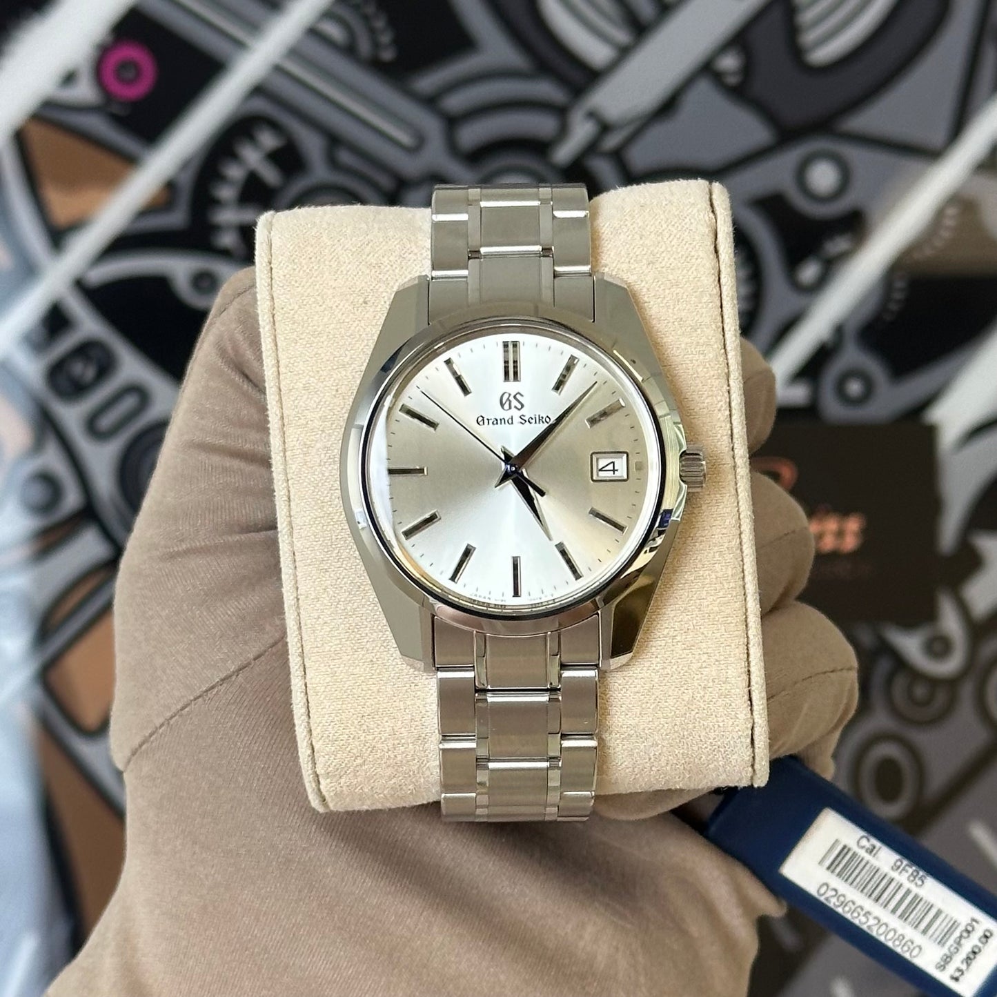 NEW Grand Seiko Heritage Collection SBGP001
