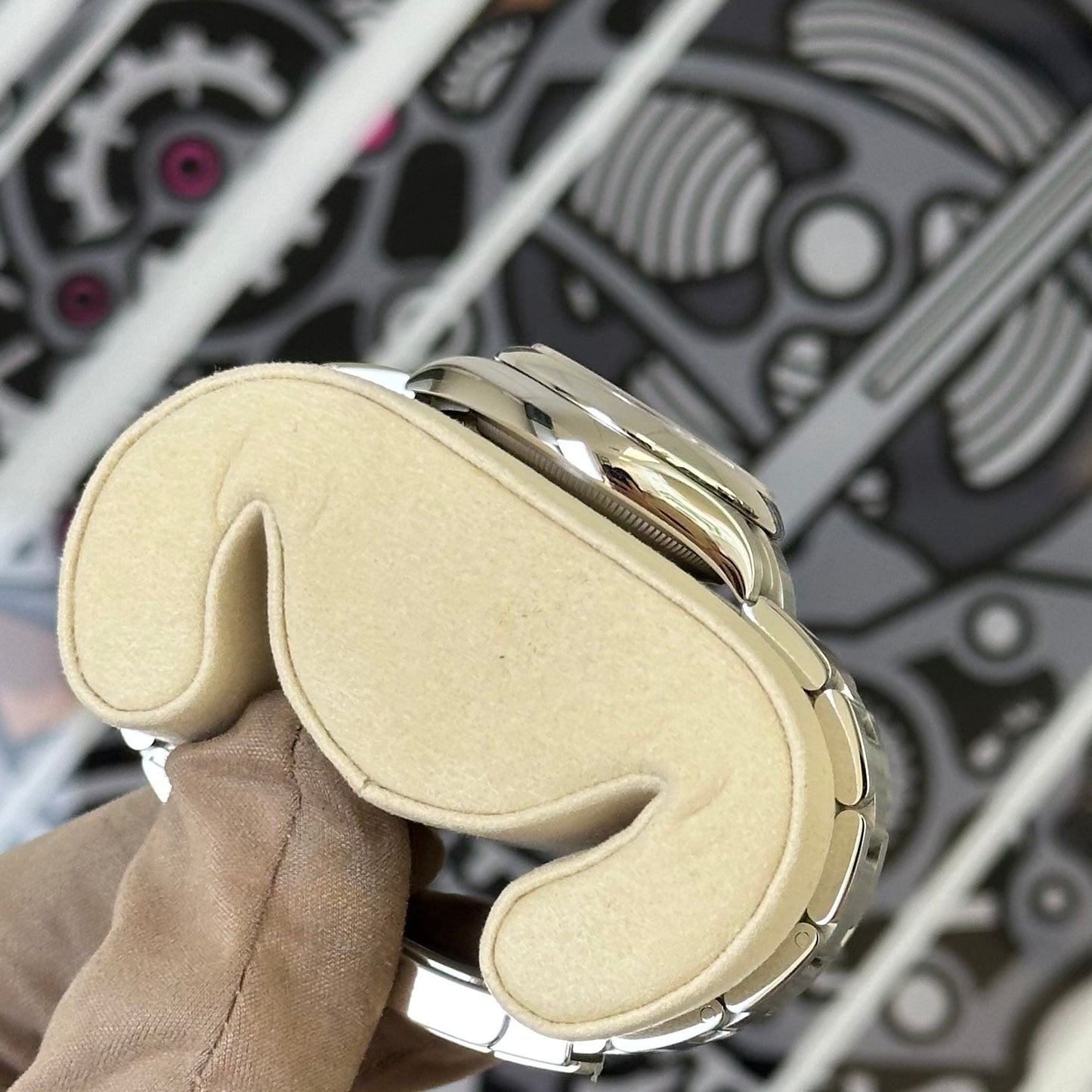 NEW Rolex OP31 Beige 277200