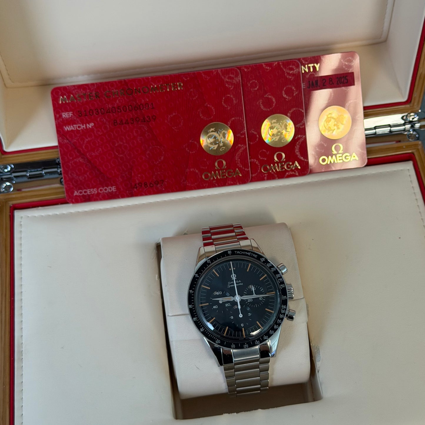 Omega FOIS Speedmaster 310.30.40.50.06.001 (2025)