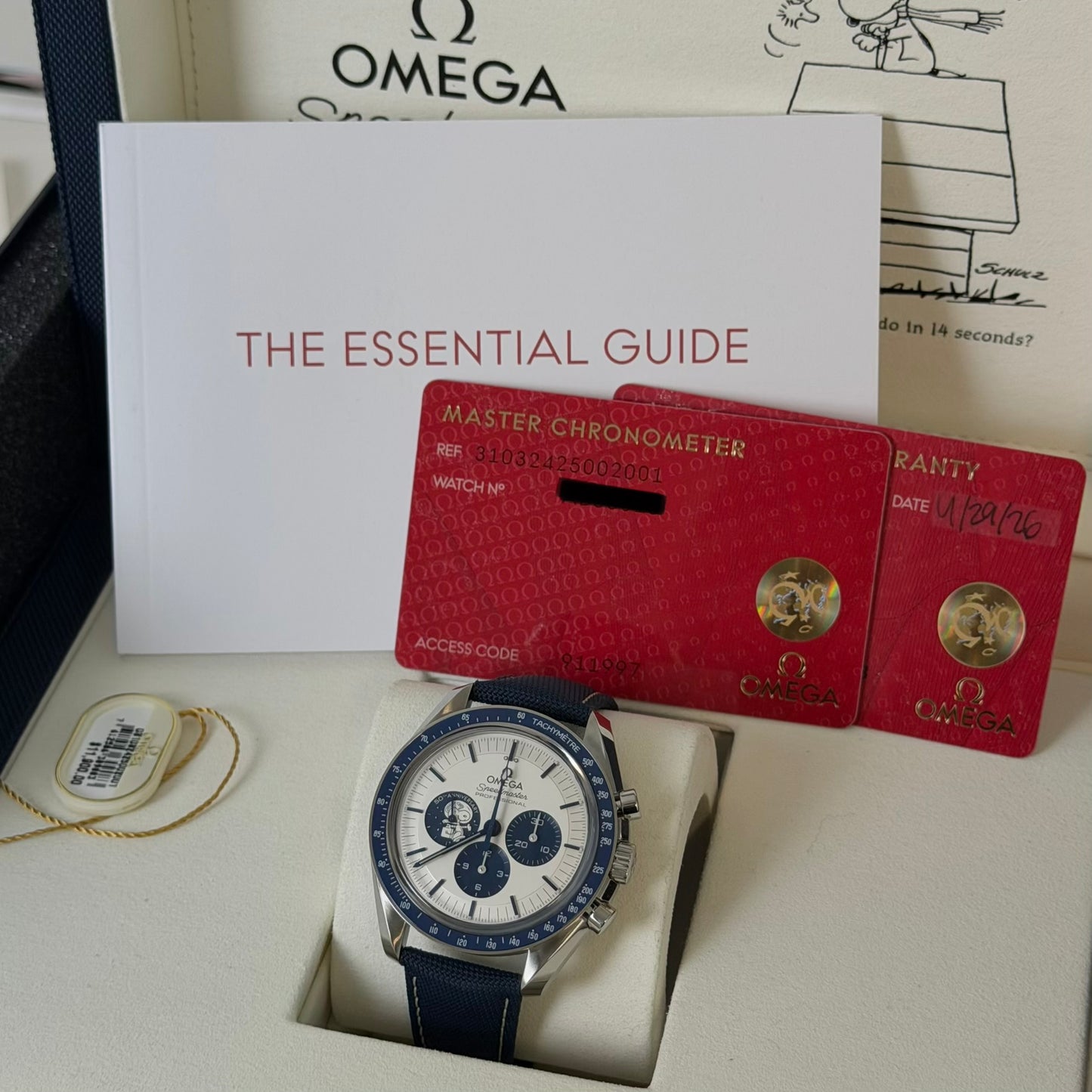 NEW Omega Speedmaster 50th Anniversary Snoopy 310.32.42.50.02.001