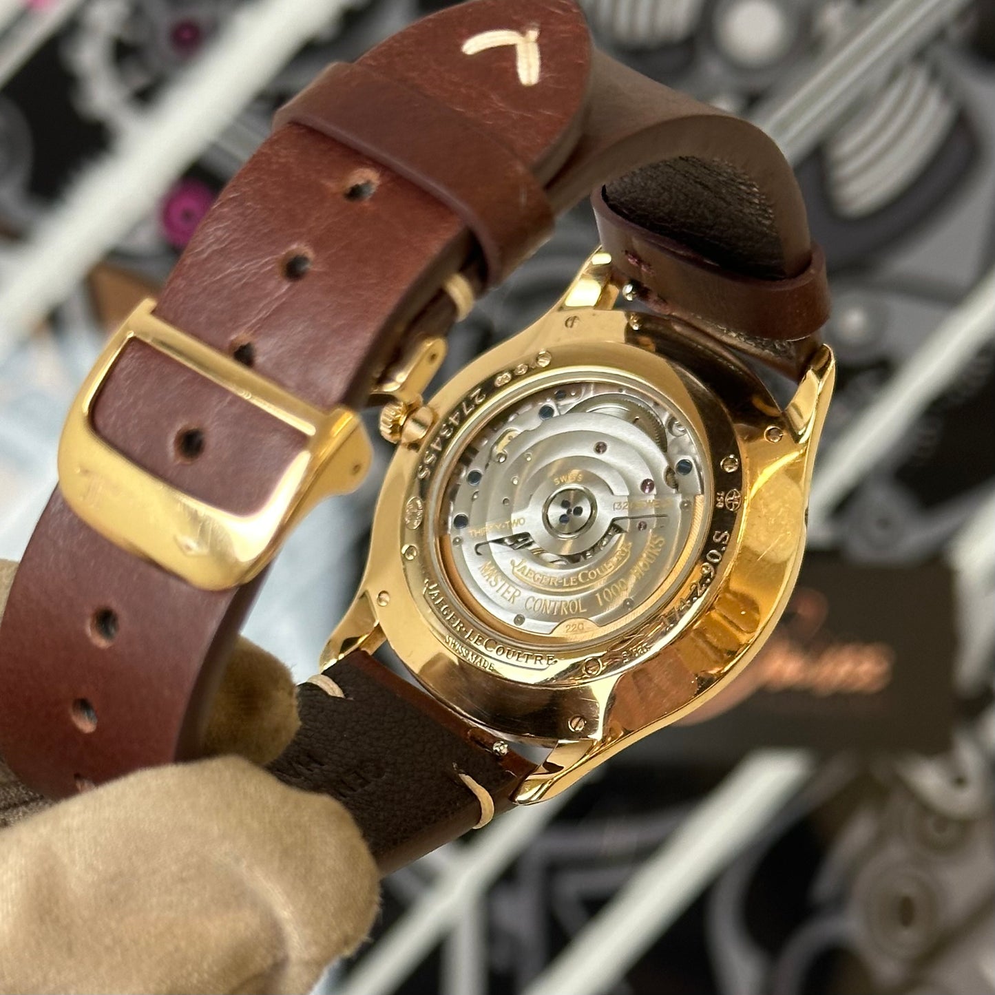 JLC Master Control Grande Ultra Thin 18K Gold Q1352420