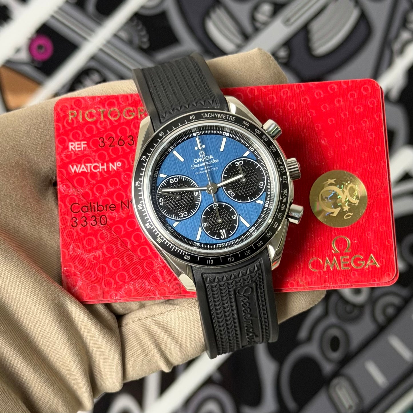 Omega Speedmaster Racing Chronometer 326.32.40.50.03.001
