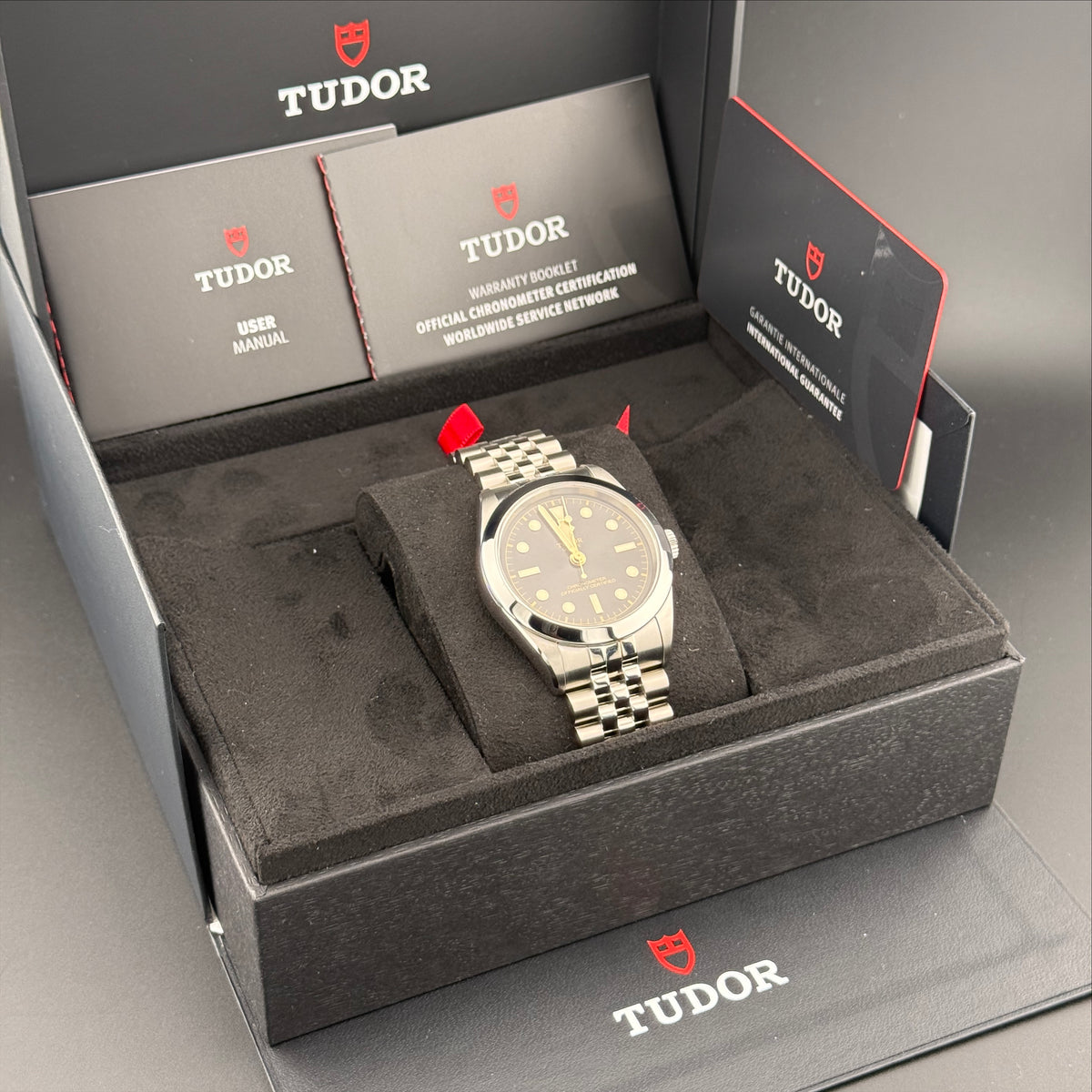 NEW Tudor Black Bay One 39mm Black 79660