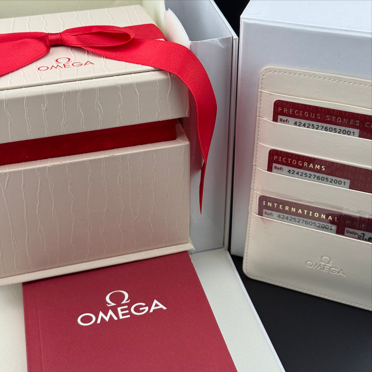 NEW Omega De Ville Prestige Butterfly 27.4mm 424.25.27.60.52.001