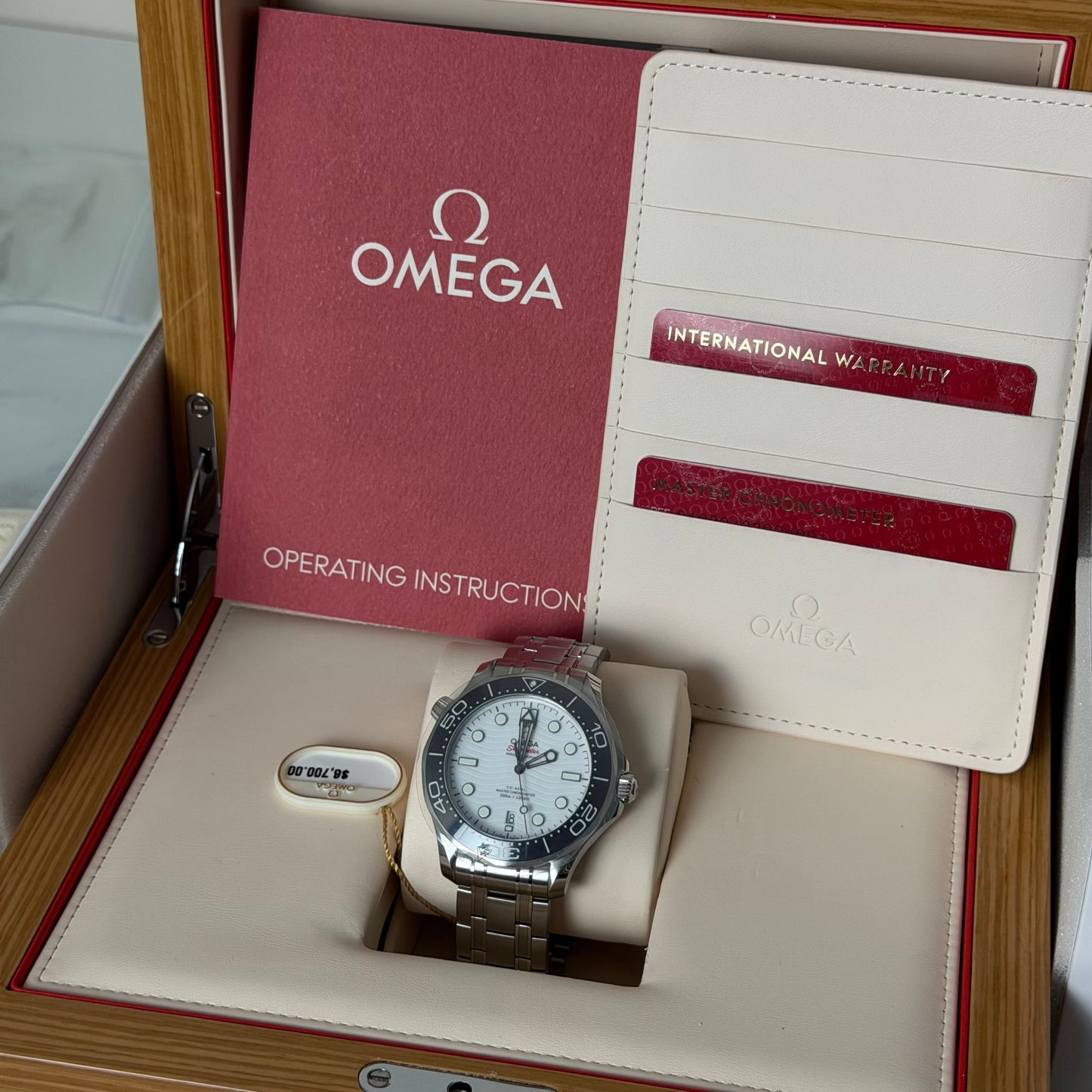 NEW Omega Seamaster 300 White Dial 210.30.42.20.04.001