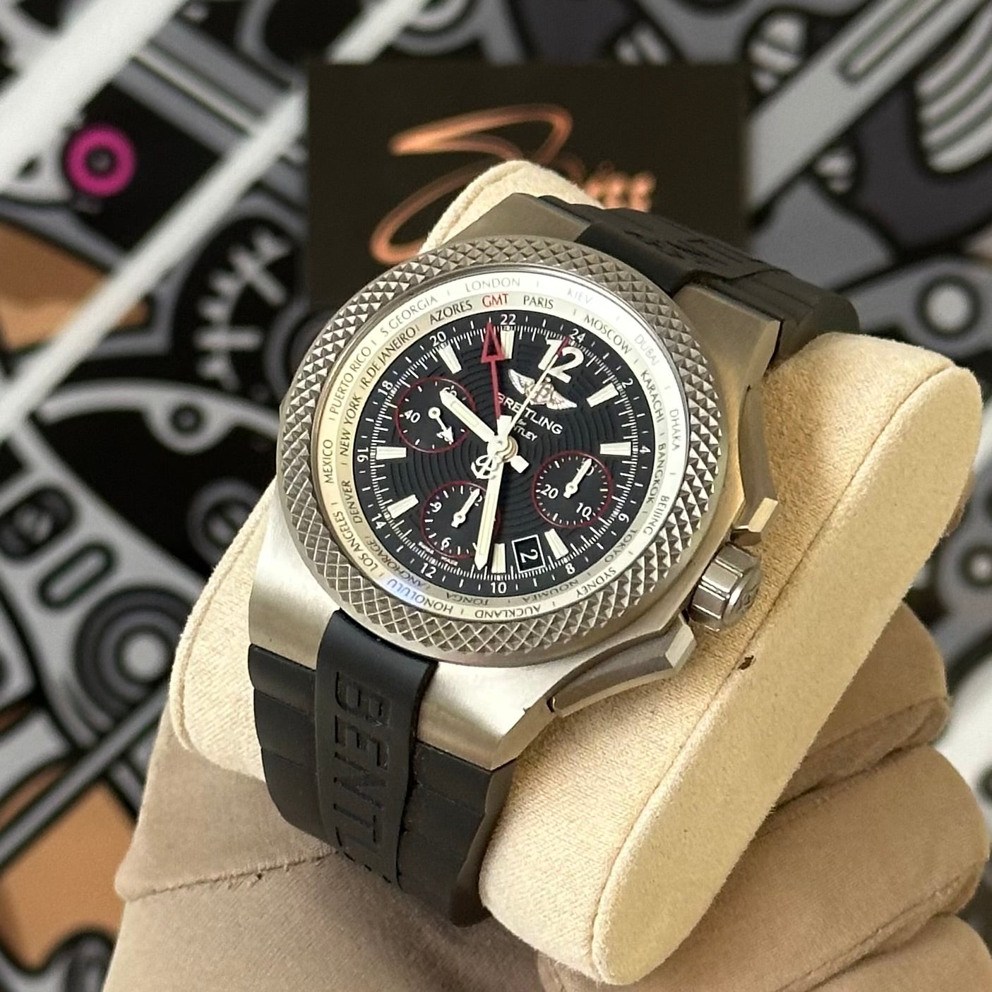 Breitling Bentley GMT titanium EB0433