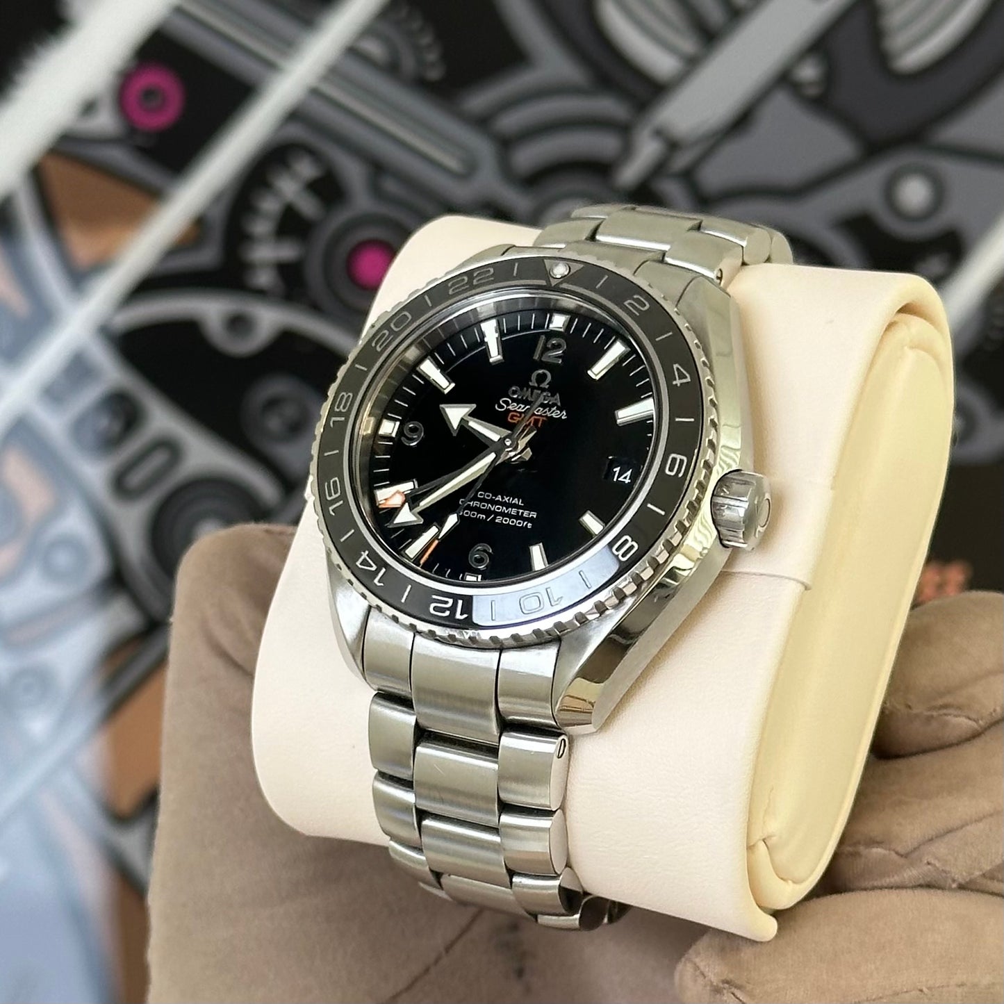 Omega Seamaster Planet Ocean 600M GMT 232.30.44.22.01.001