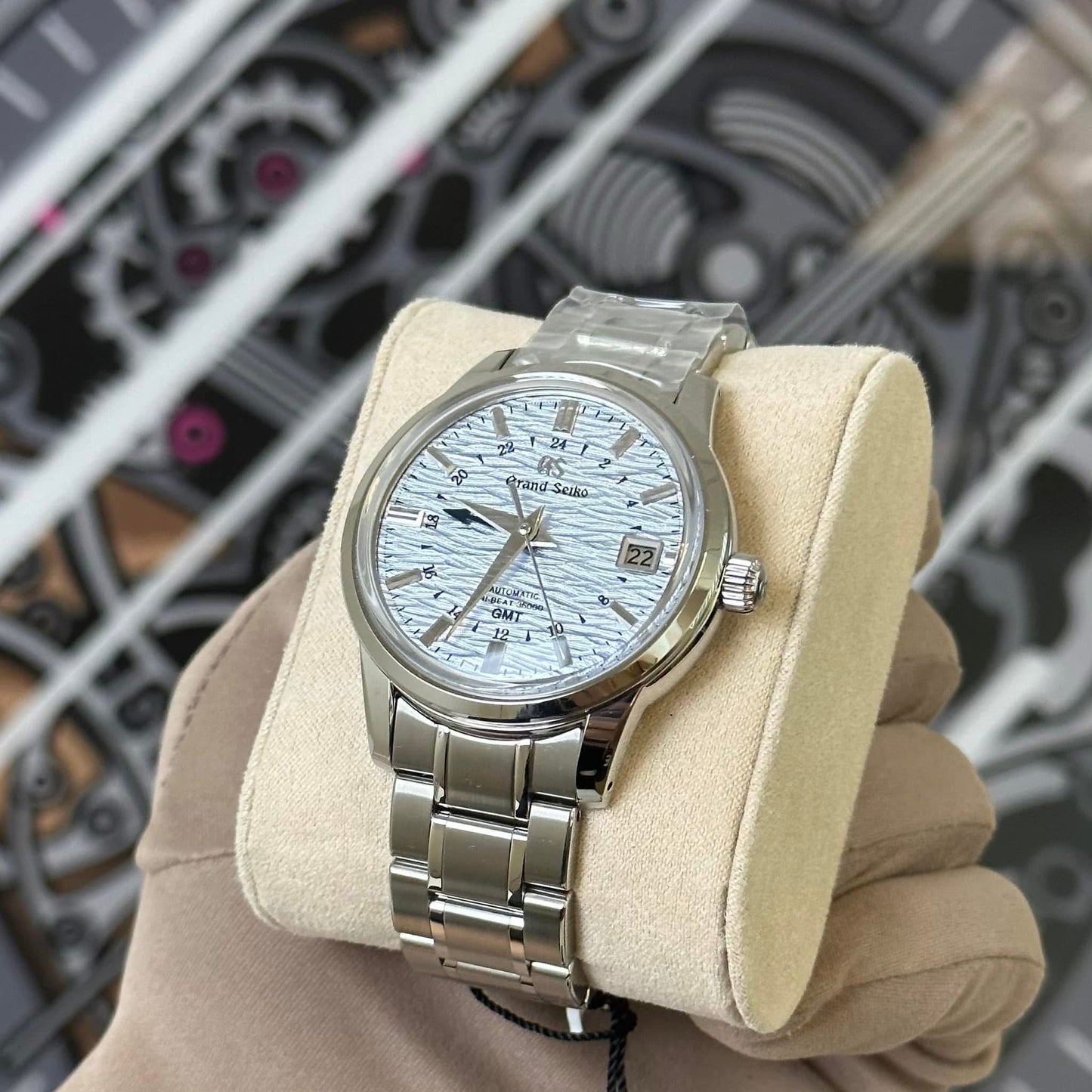 NEW Grand Seiko Hi-Beat ’Shosho’ Edition SBGJ249