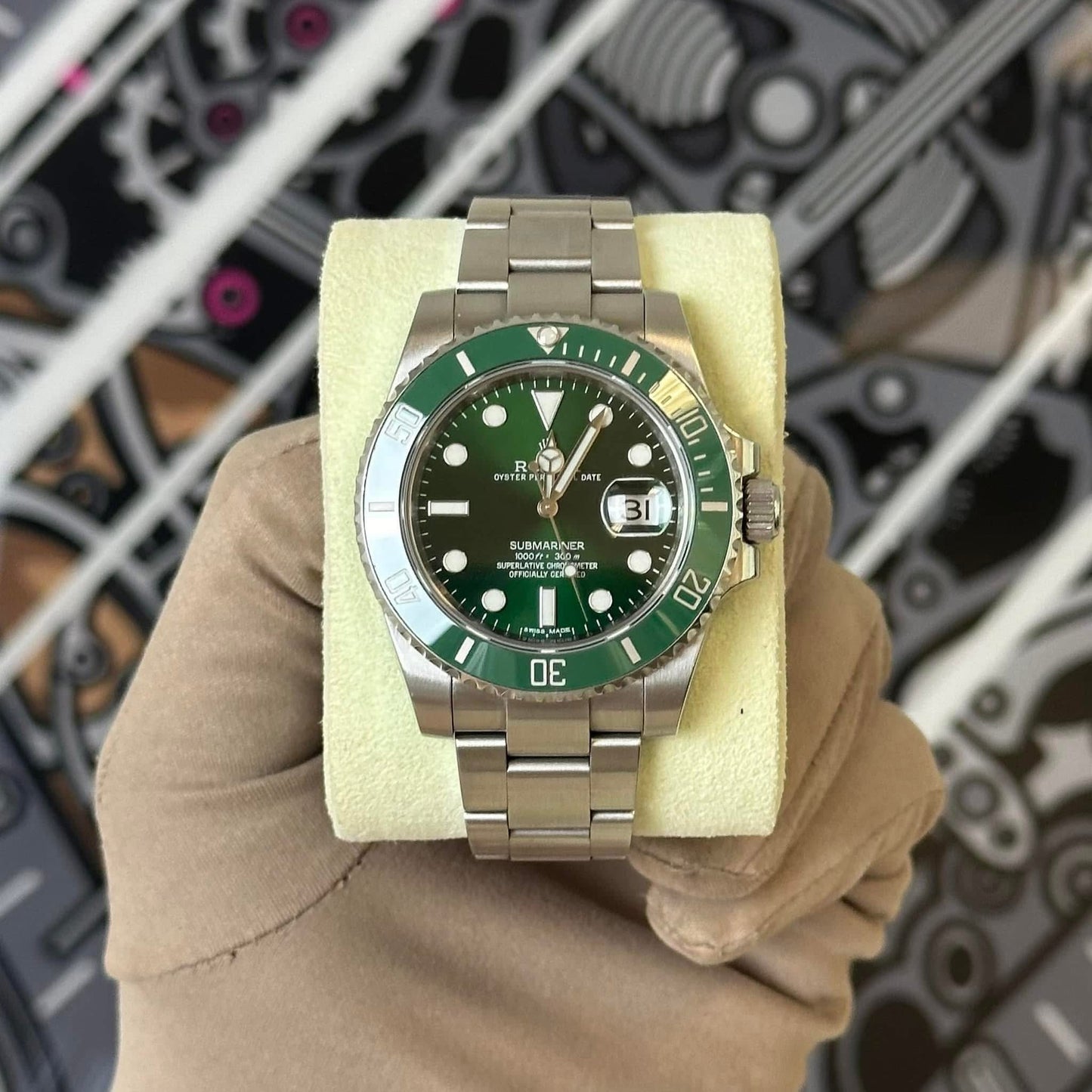 Rolex Submariner Hulk 116610LV