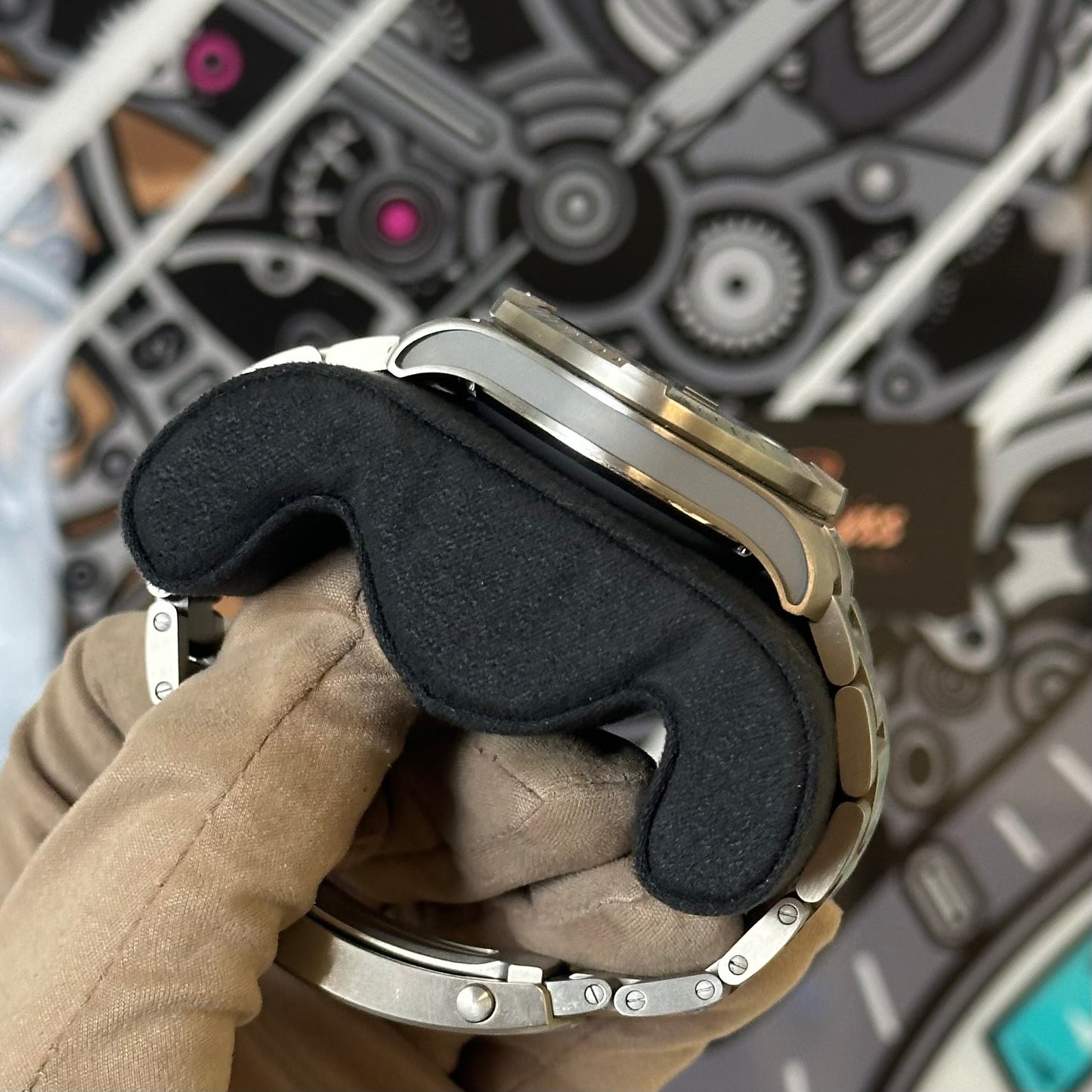 Breitling Aerospace B70 Orbiter EB70101