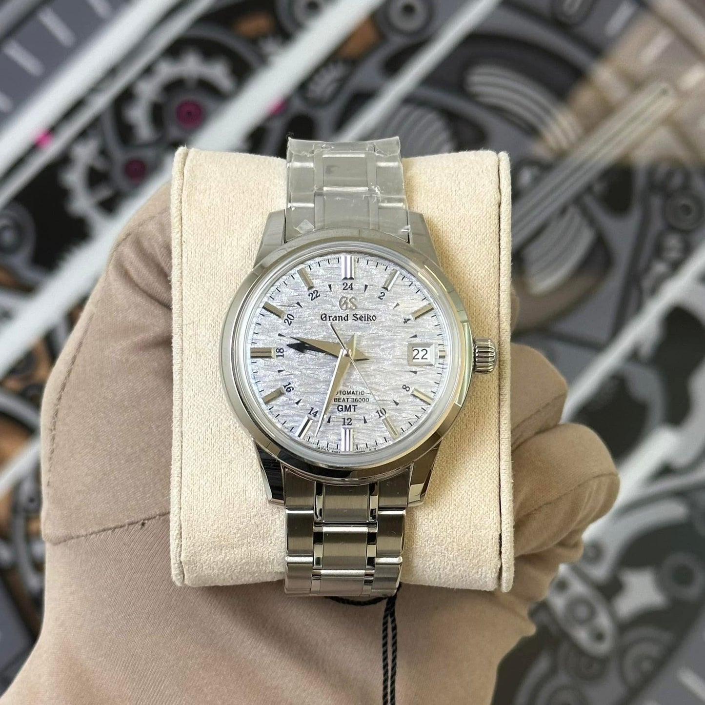 NEW Grand Seiko Hi-Beat ’Shosho’ Edition SBGJ249