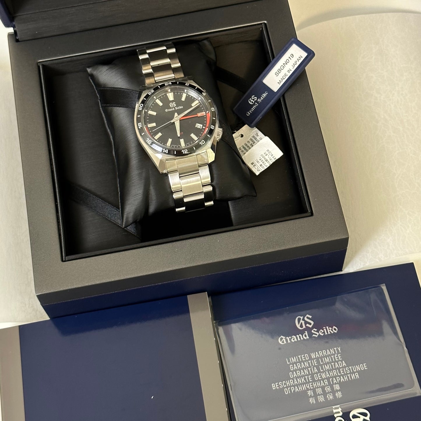 NEW Grand Seiko Sports Tough Quartz GMT