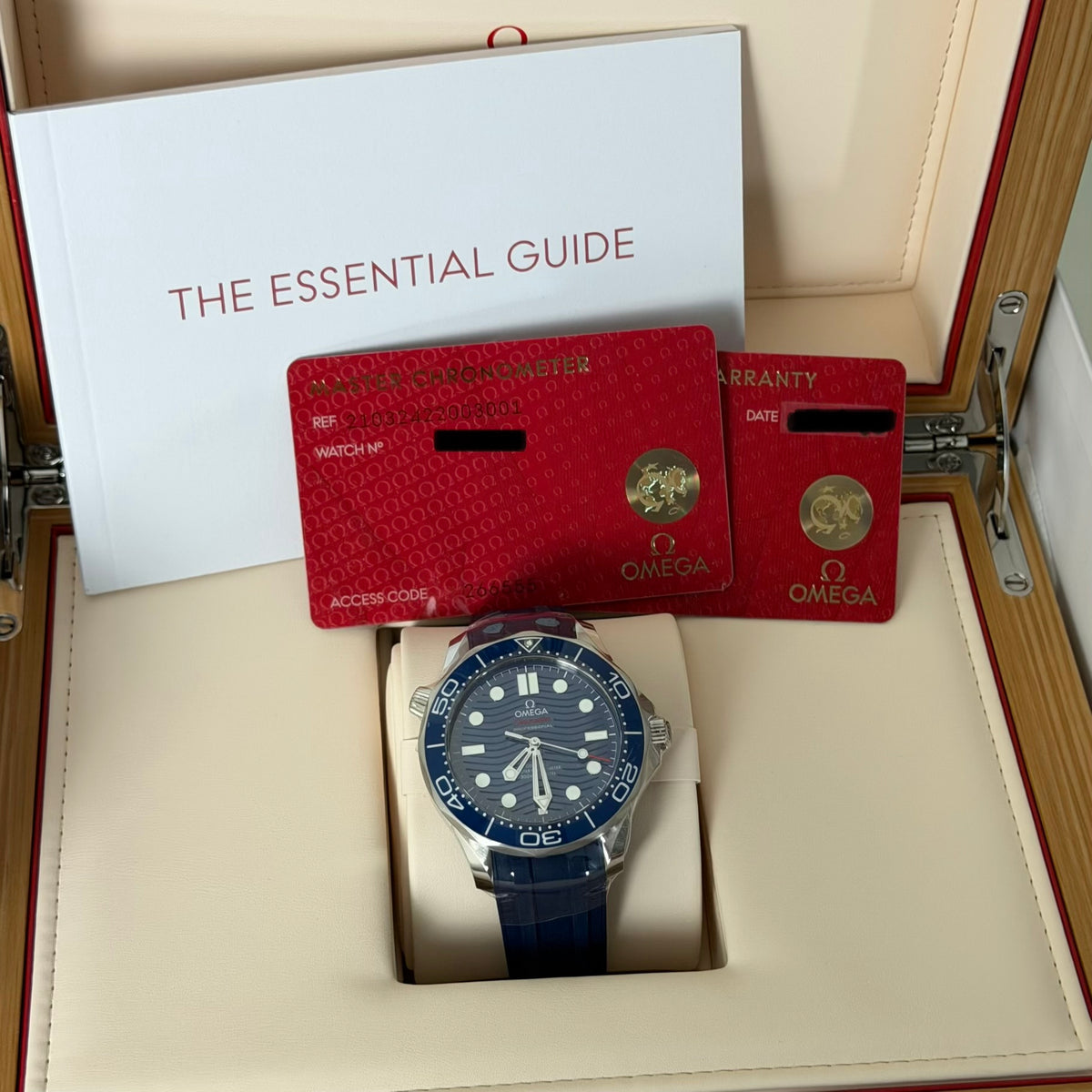 NEW Omega Seamaster Blue 210.32.42.20.03.001