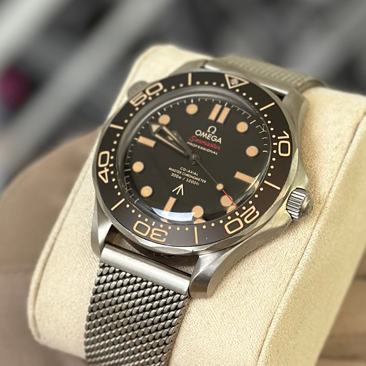 Omega Seamaster 007 NTTD 210.90.42.20.01.001