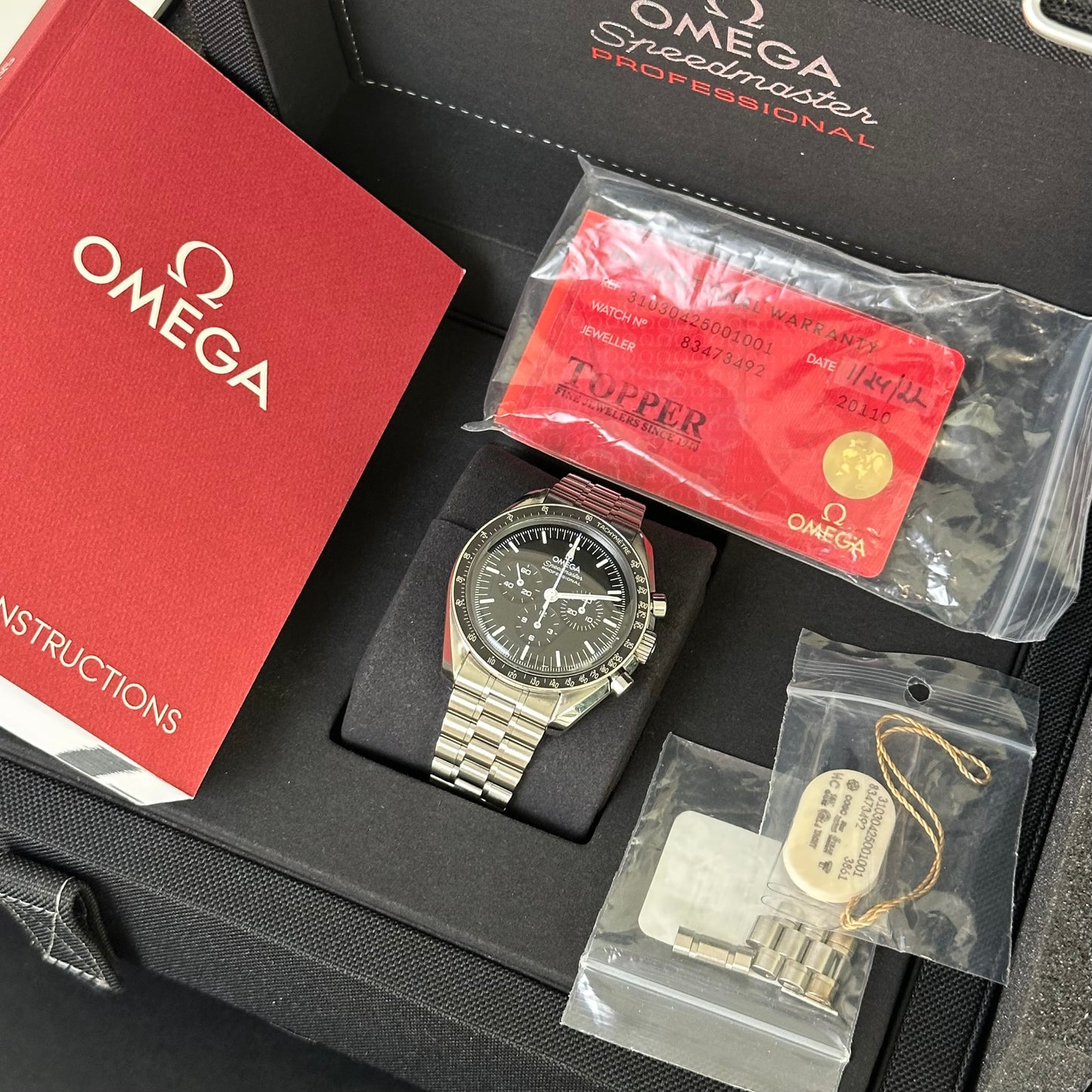 Omega Speedmaster Moonwatch Hesalite 310.30.42.50.01.001