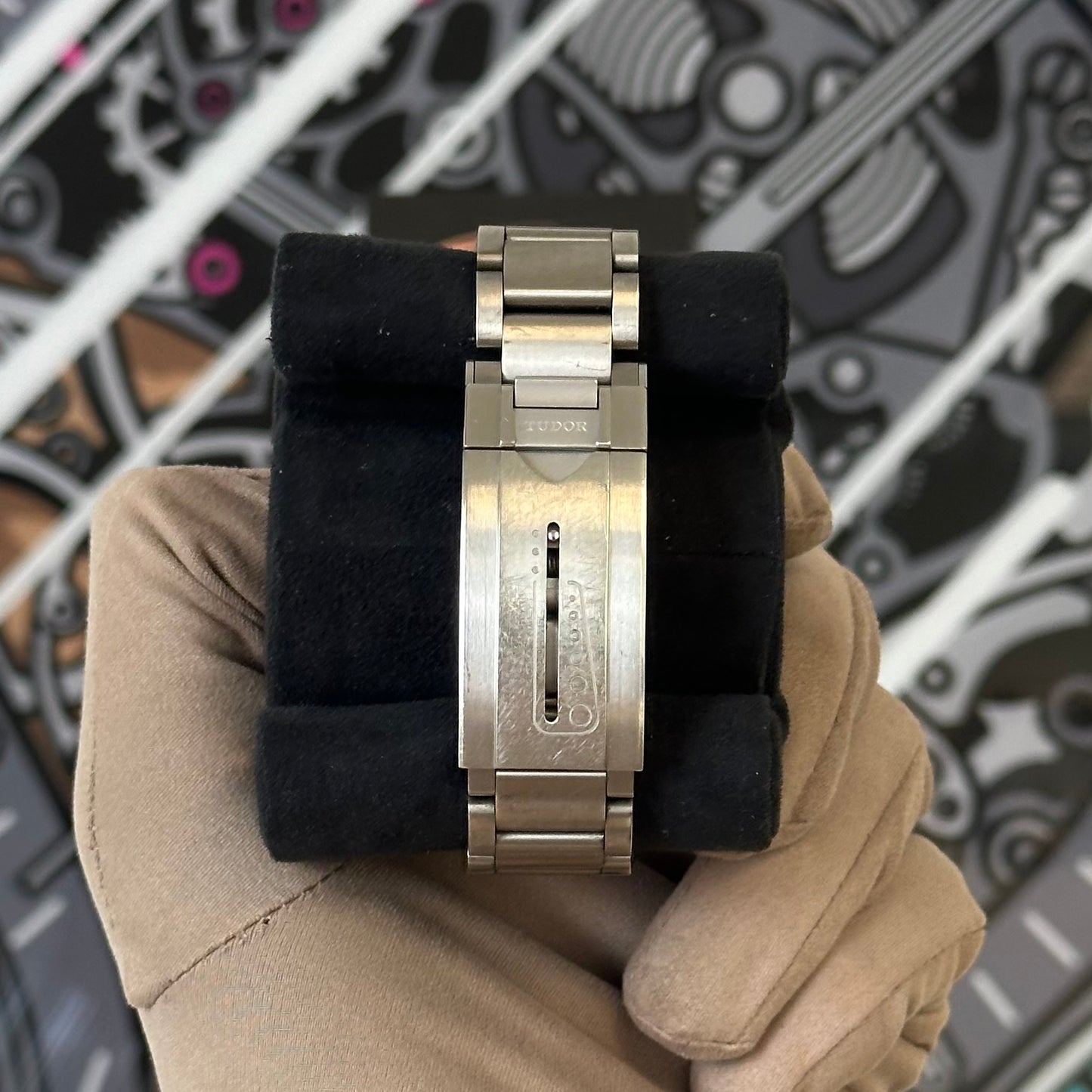 Tudor Pelagos Black 42 25600TN
