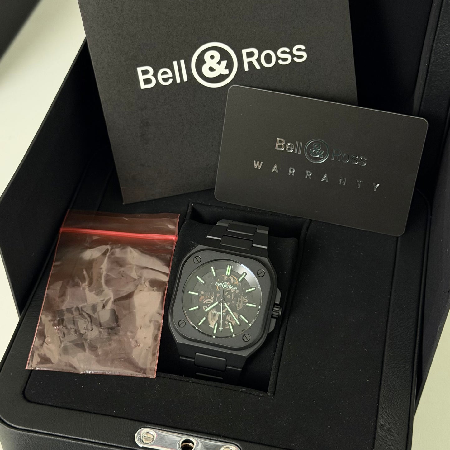 Bell & Ross BR05 Skeleton Black Lum Skeleton BR05A-BLM-SKCE/SCE