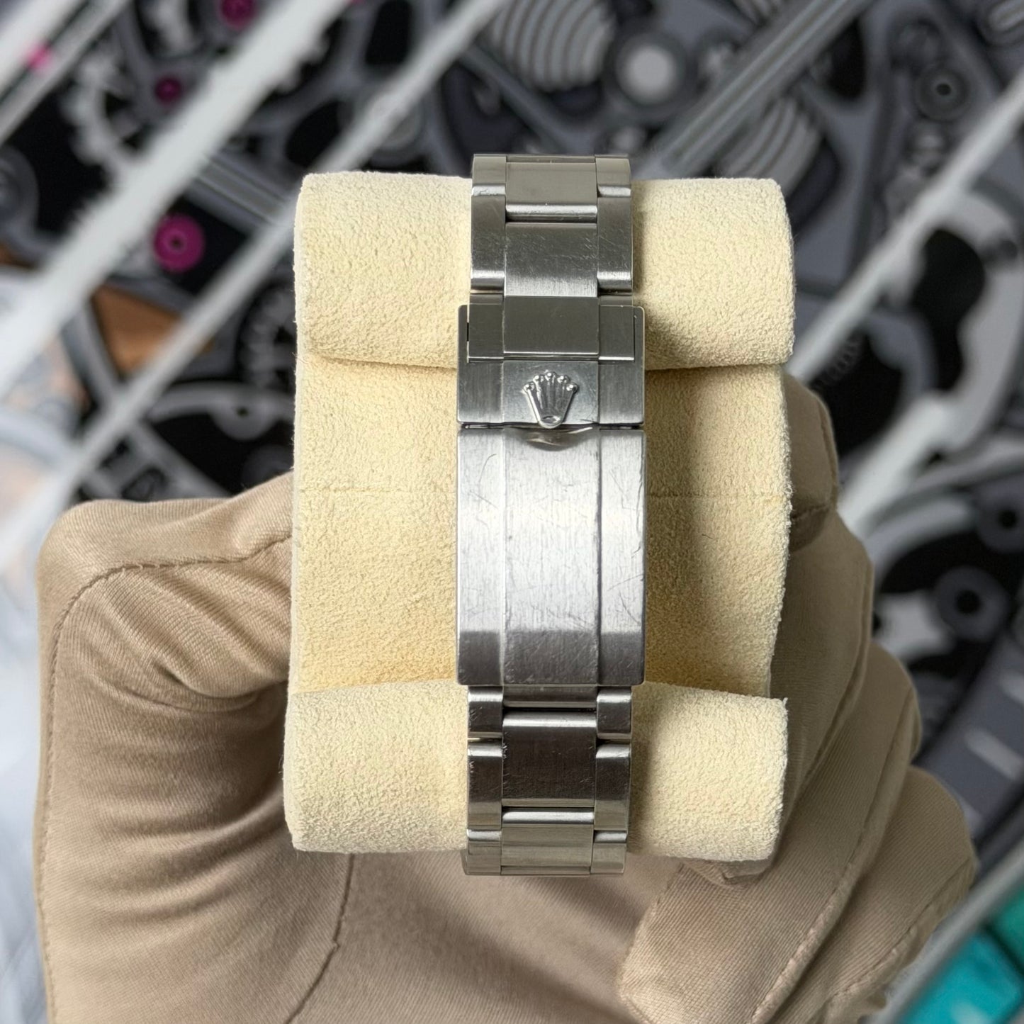Rolex Explorer 214270