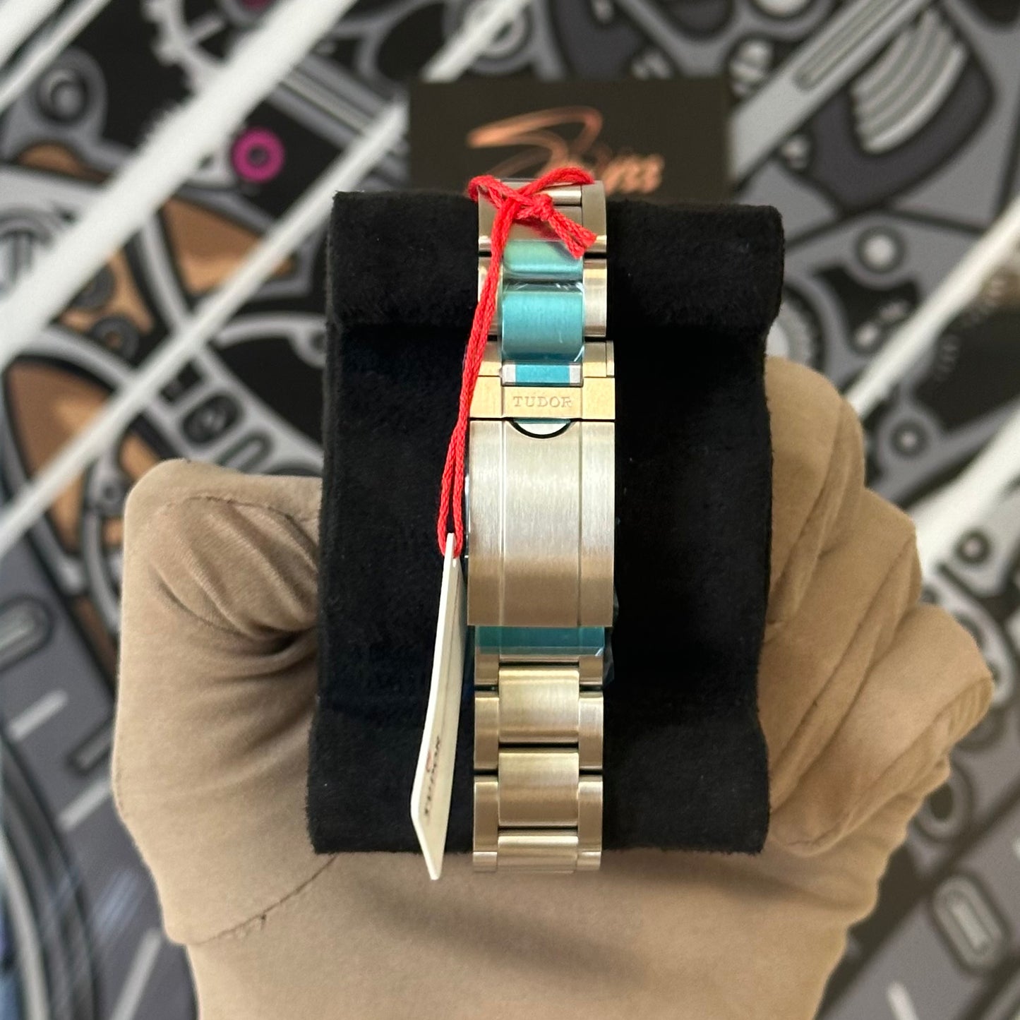 NEW Tudor Ranger 79950
