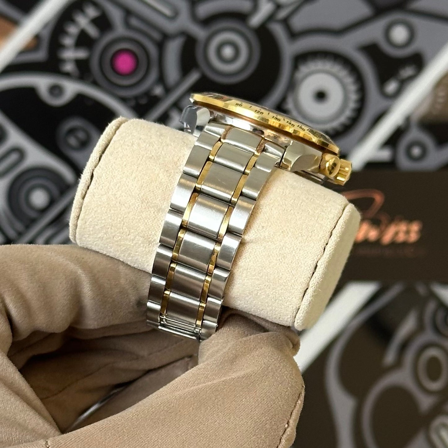 Omega Speedmaster Mark40 18K Gold 3313.53