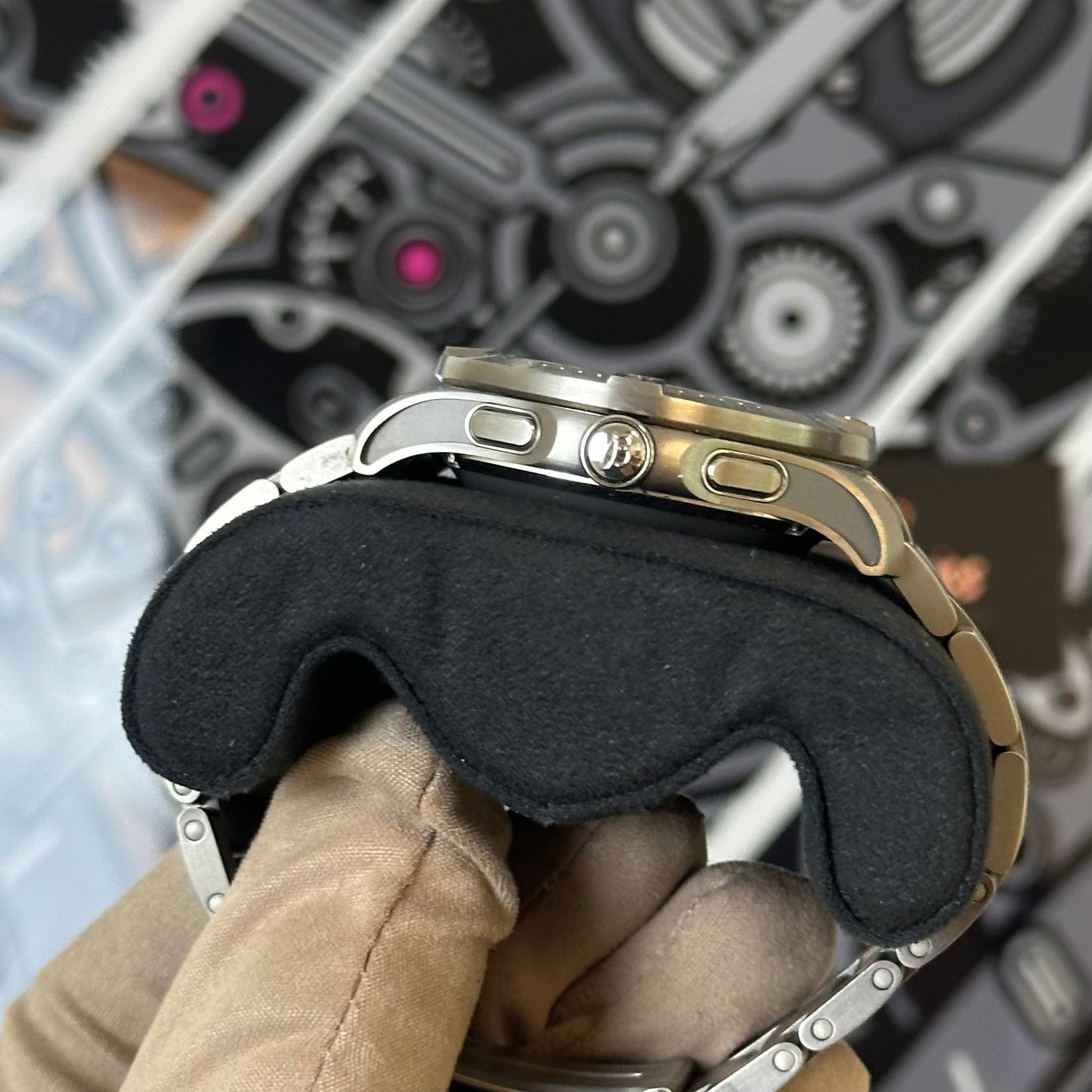 Breitling Aerospace B70 Orbiter EB70101