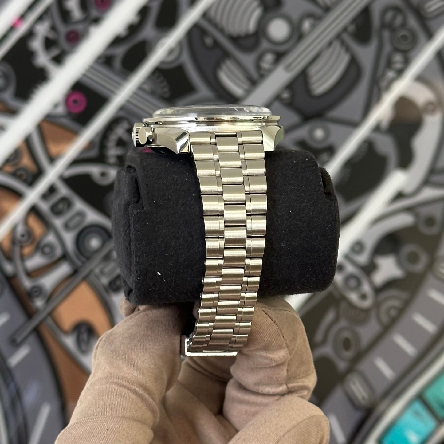 Omega Speedmaster Moonwatch Hesalite 310.30.42.50.01.001