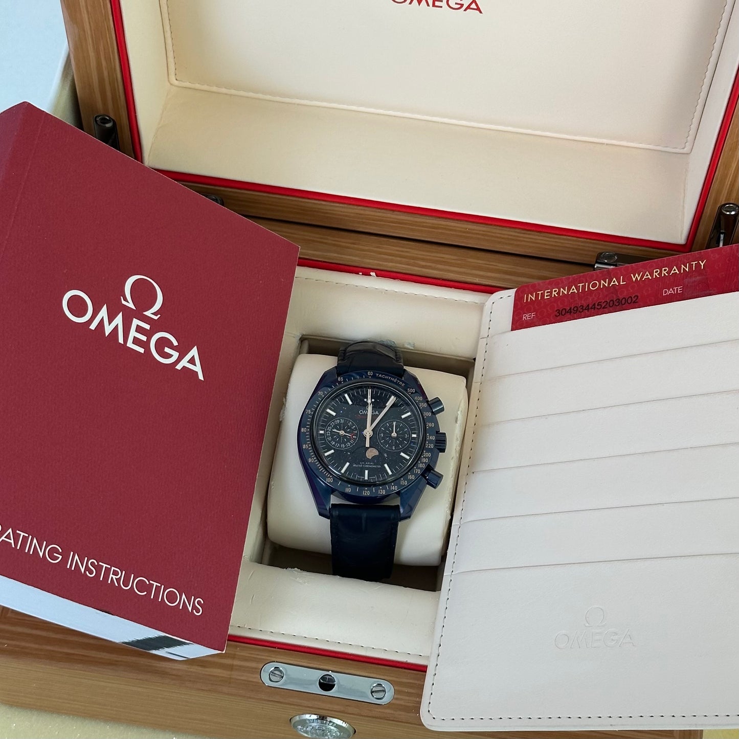 Omega Blue Side of The Moon Aventurine Moonphase 304.93.44.52.03.002