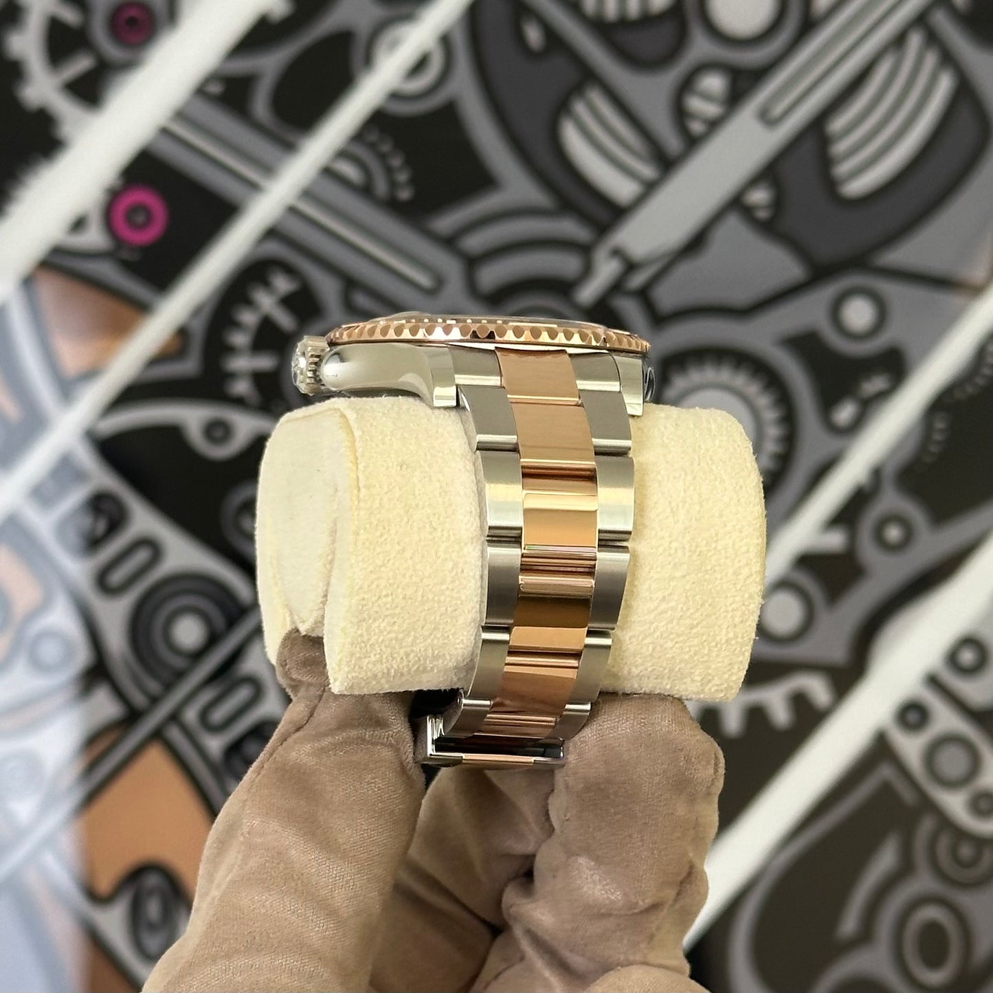 Rolex Yachtmaster Two Tone Black Dial 126621