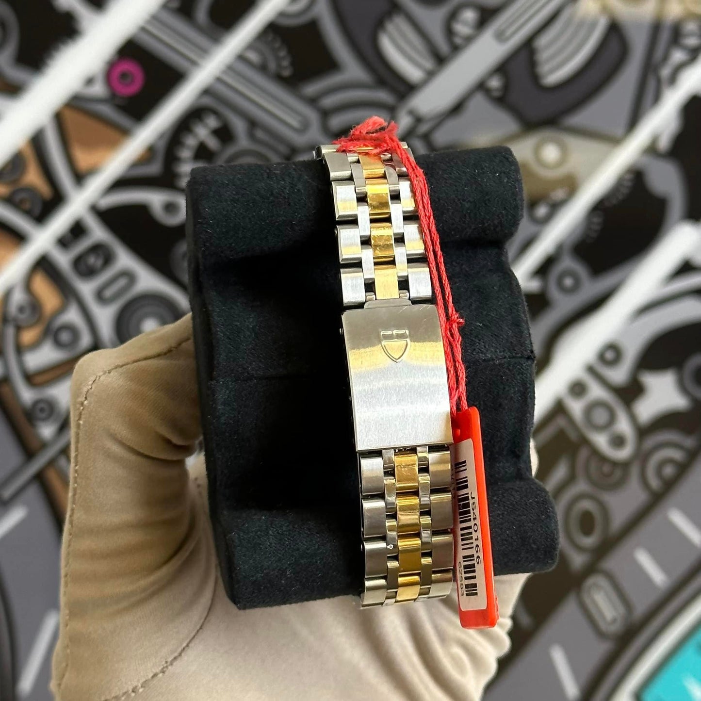 Tudor Classic Gold Diamond Dial 21013