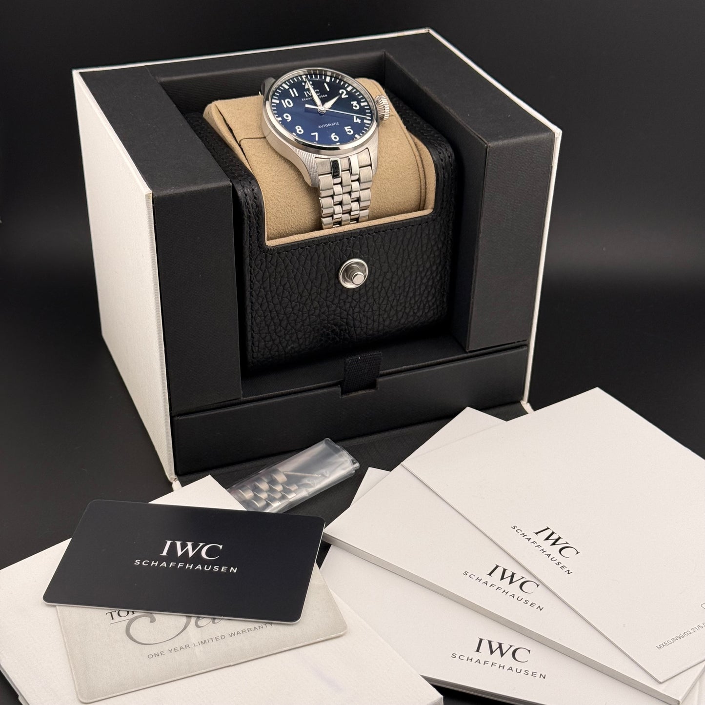 IWC Big Pilot’s 43mm IW329204