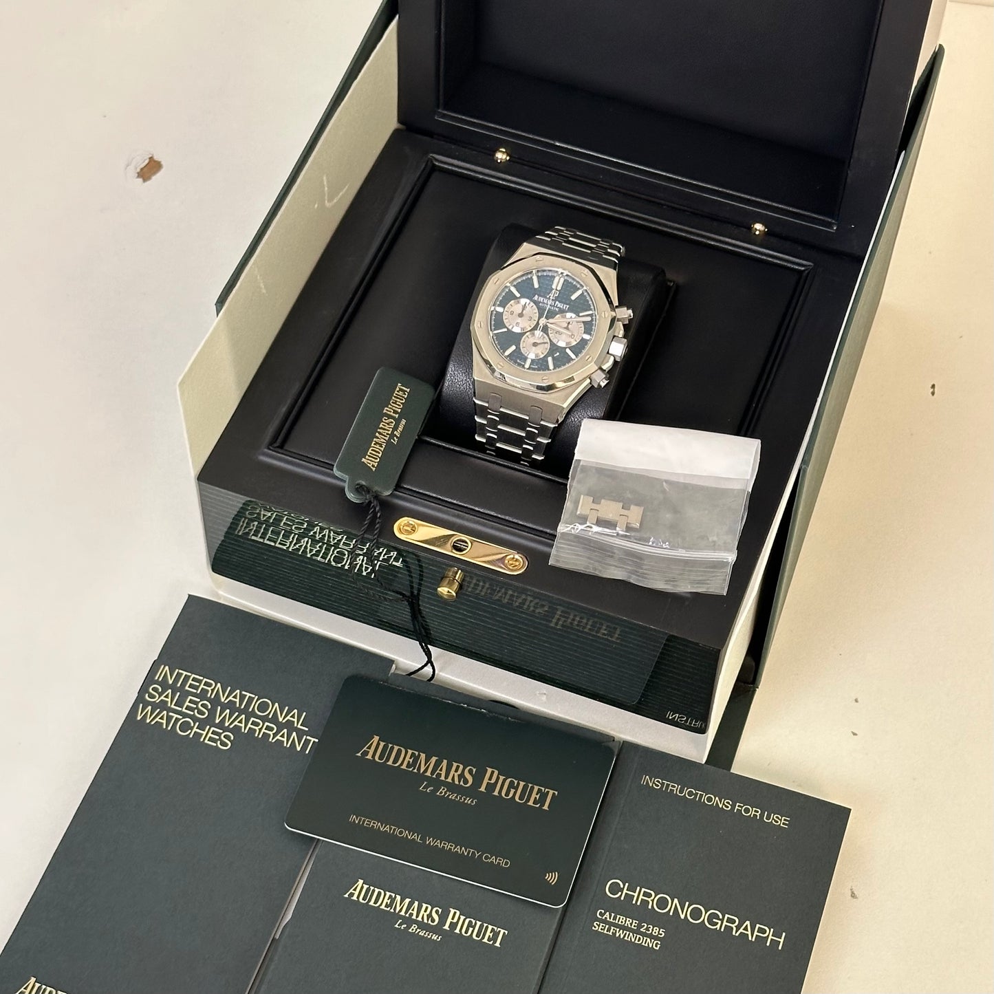 Audemars Piguet Royal Oak Chronograph 41mm Blue Dial 26331ST.OO.1220ST.01
