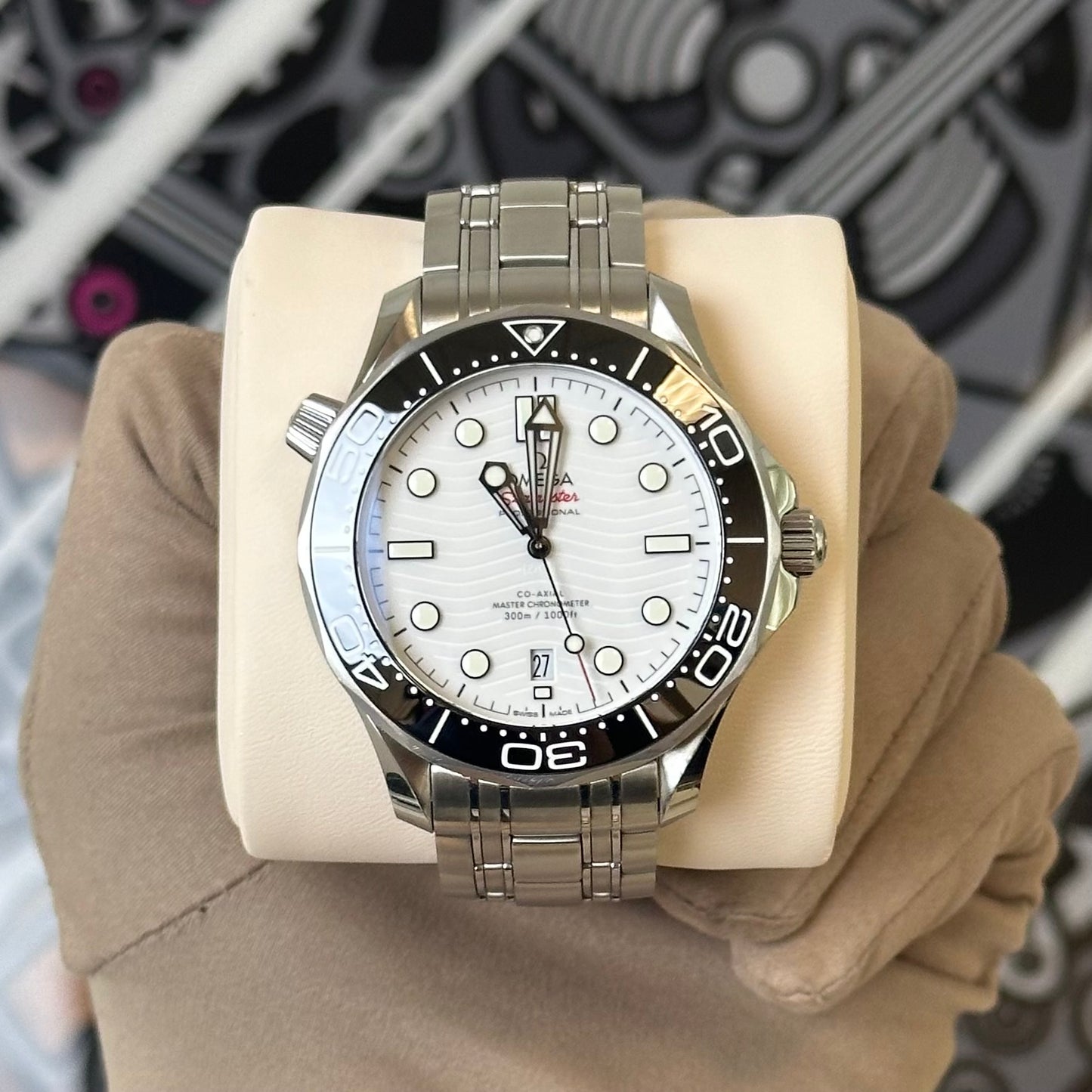 Omega Seamaster White Wave Dial 210.30.42.20.04.001