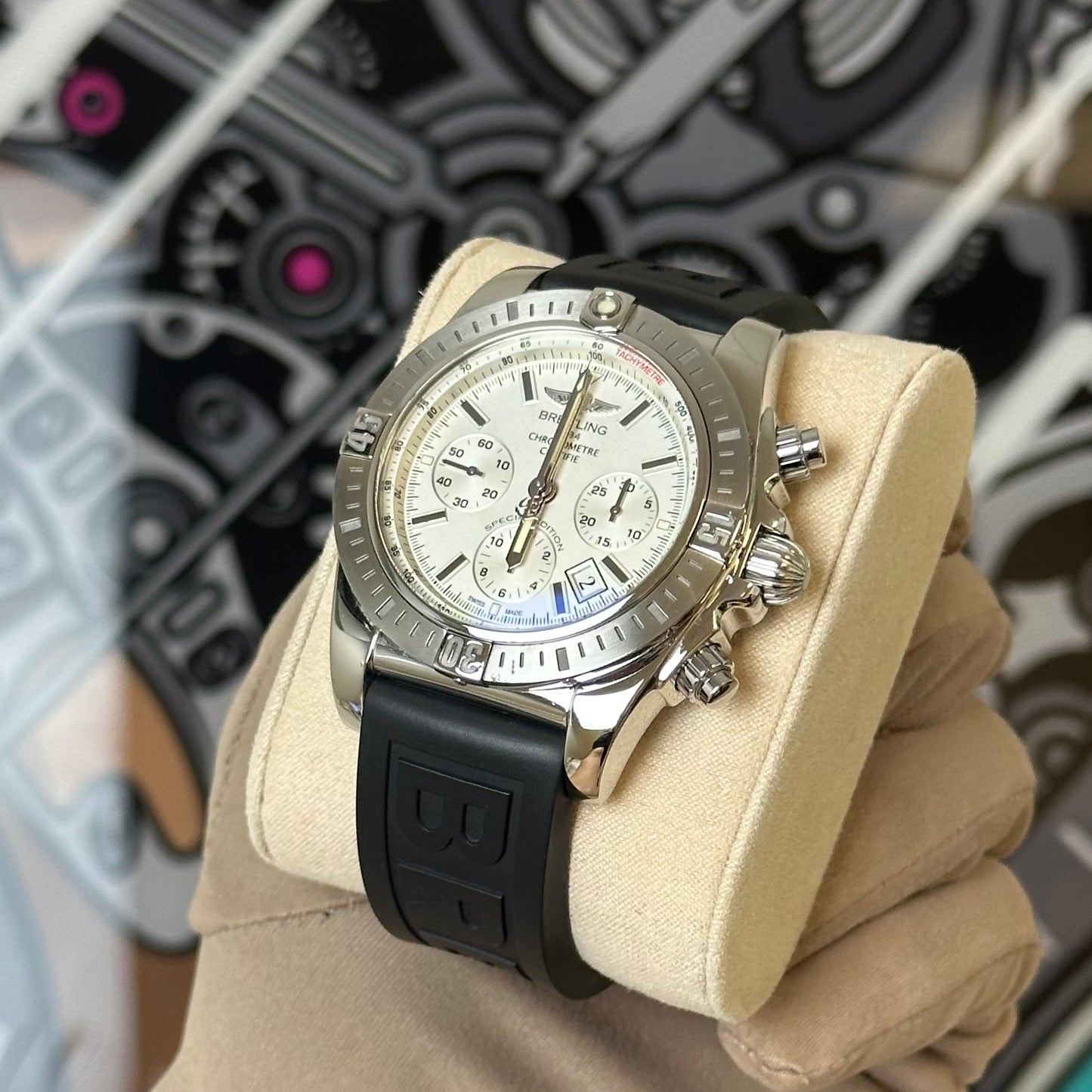 Breitling Chronomat AB01151