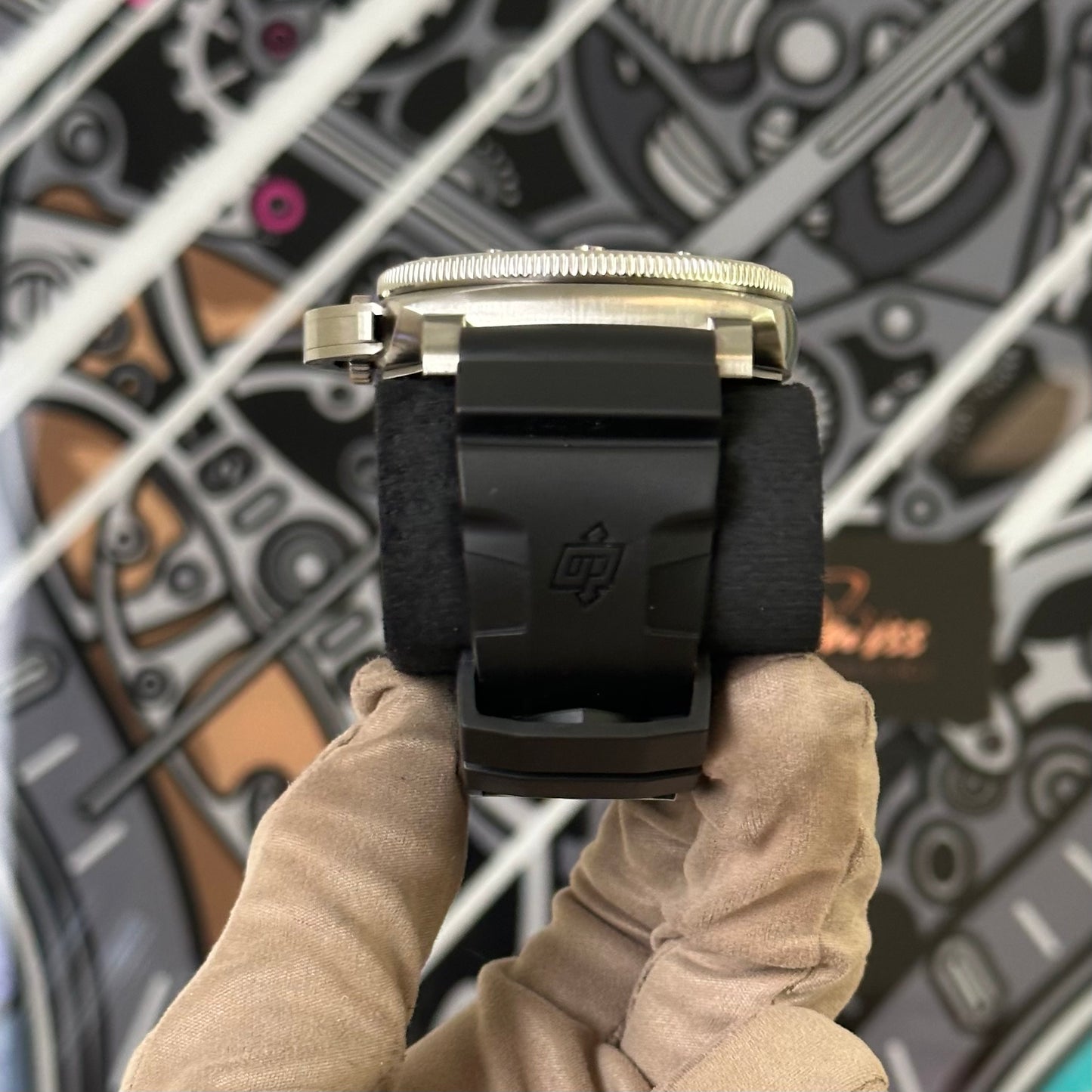 Panerai Submersible BMG-TECH PAM00692