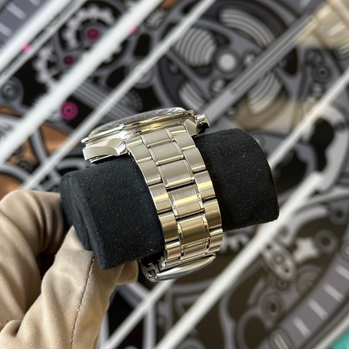 Omega Speedmaster Tintin Racing 311.30.42.30.01.004