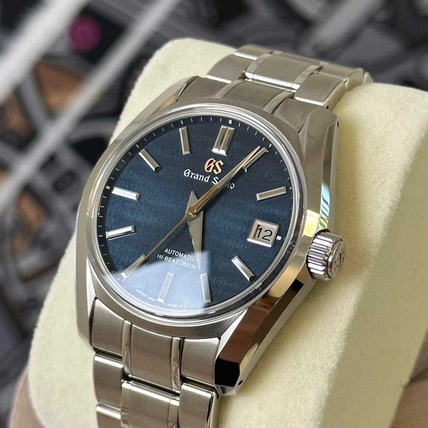 NEW Grand Seiko Shunbun The Autumnal Equinox SBGH273G