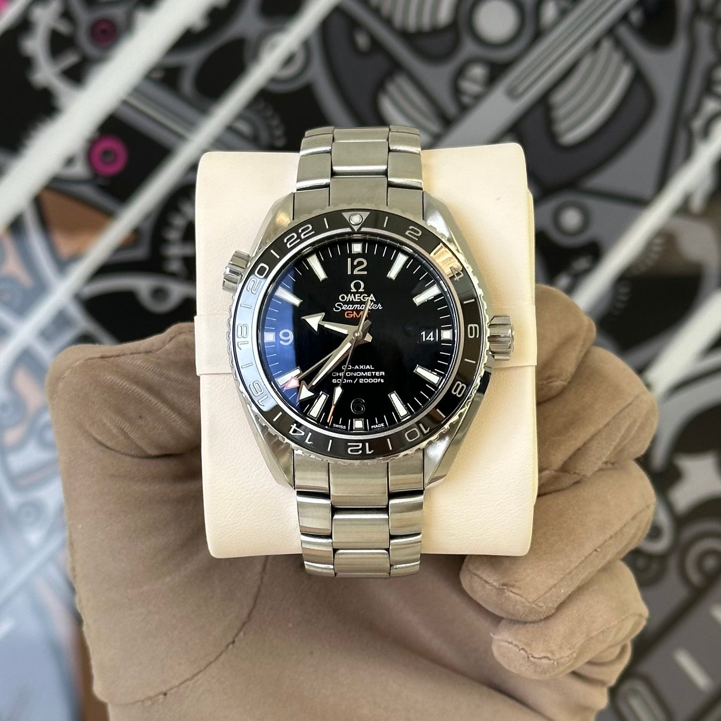 Omega Seamaster Planet Ocean 600M GMT 232.30.44.22.01.001