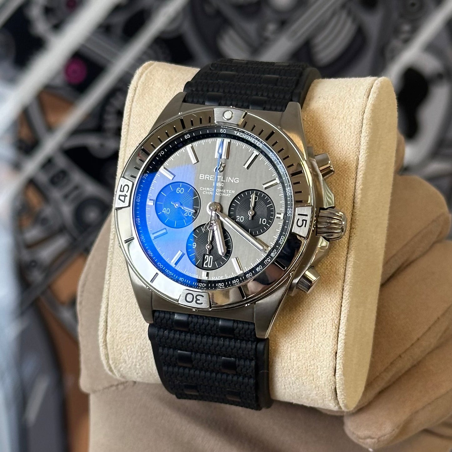 Breitling Chronomat B01 Titanium EB0134