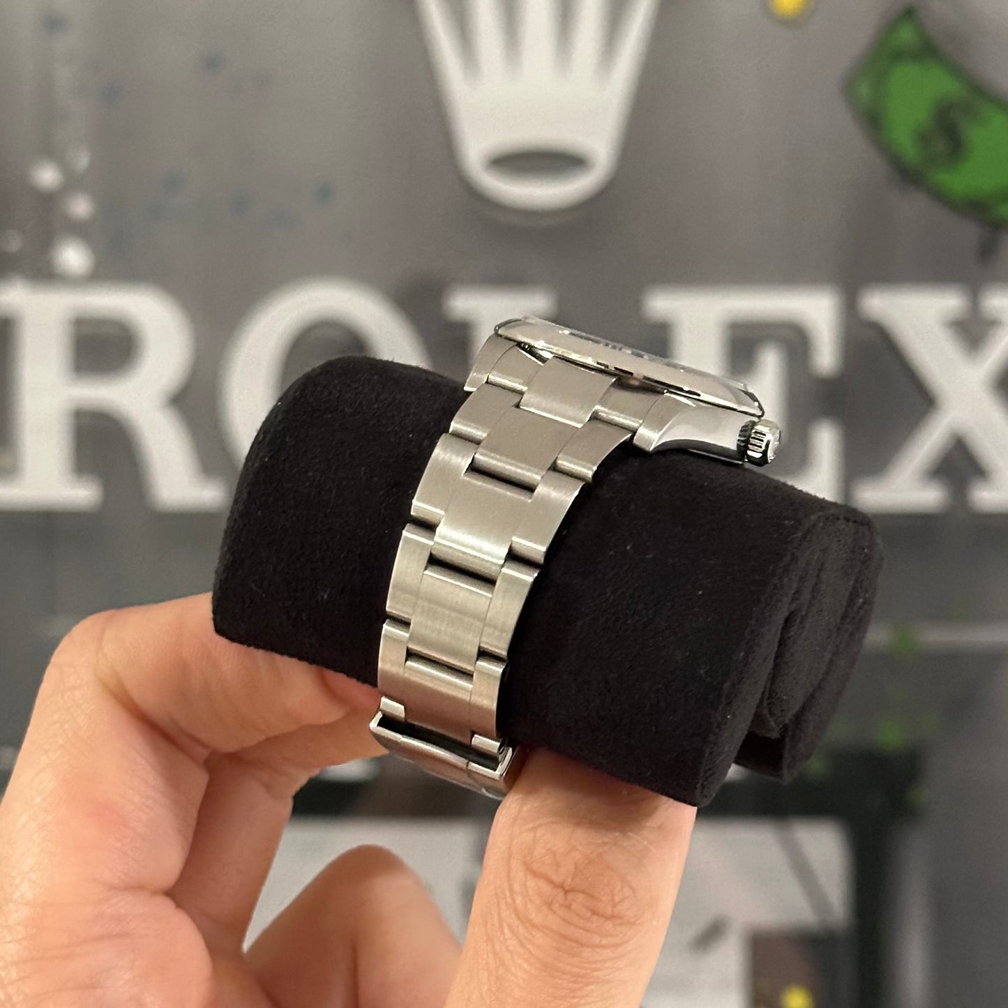 Rolex OP34 Black 124200