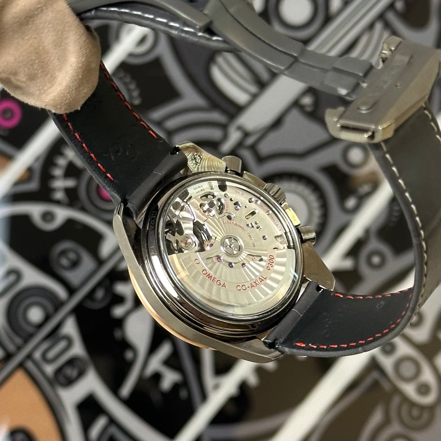 Omega Speedmaster Dark Side of the Moon Meteorite 311.63.44.51.99.001