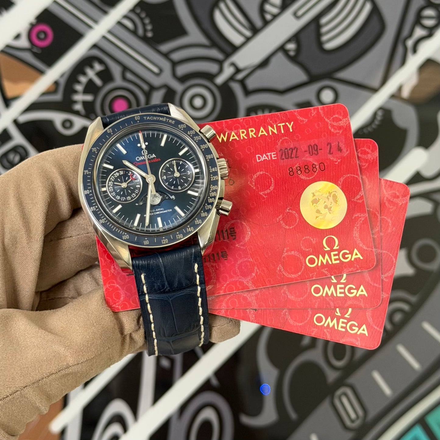 Omega Speedmaster Moonphase Chronograph 304.33.44.52.03.001