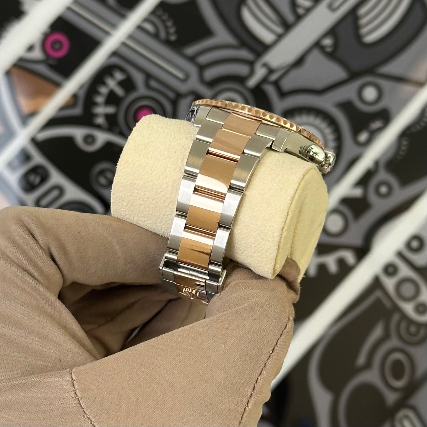 Rolex Yachtmaster Two Tone Black Dial 126621